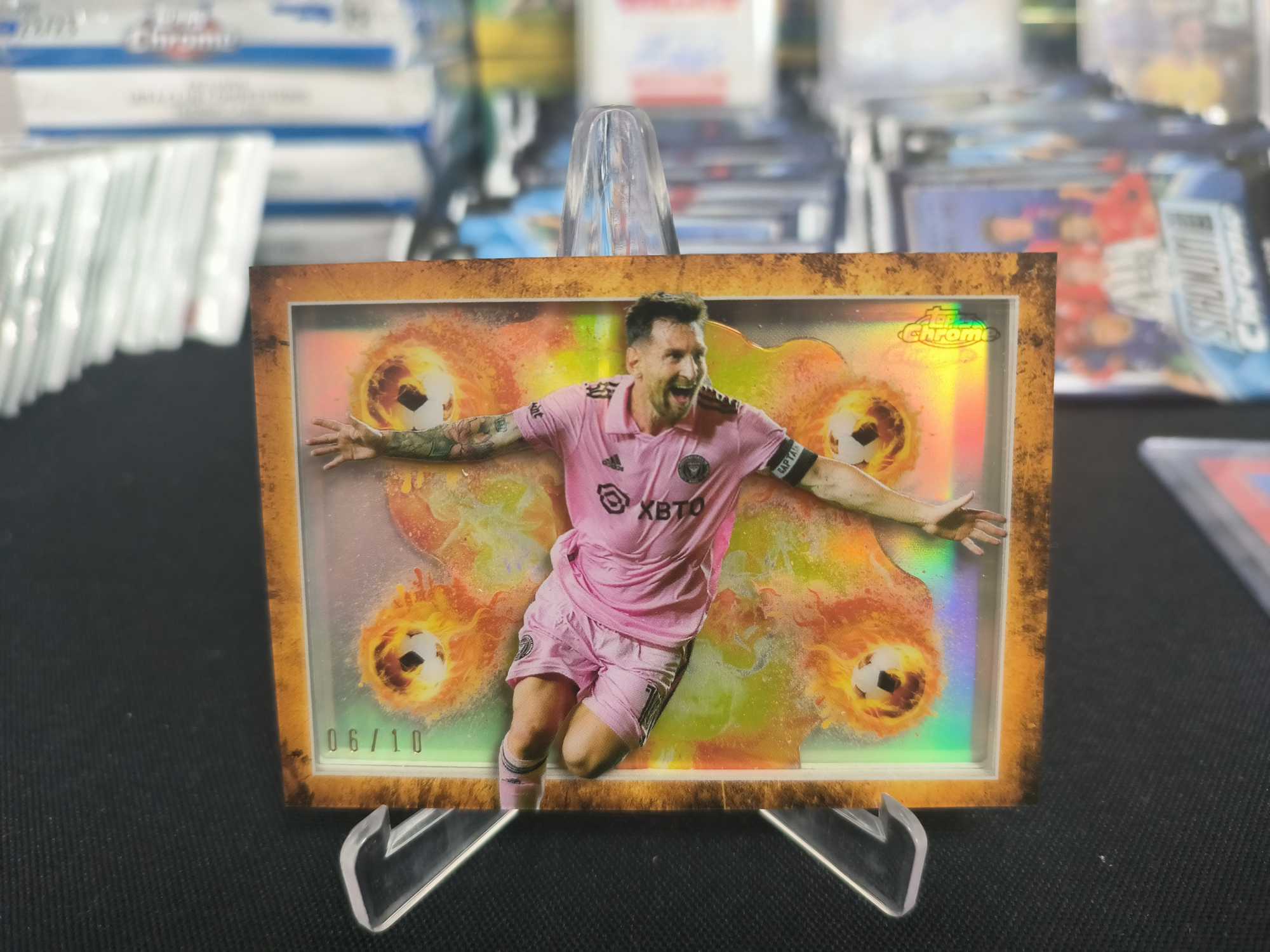 2023 Topps Chrome Lionel Messi 小灰机美职联 迈阿密 梅西 阿根廷 球王 传奇 粉皮 超大比例 ssp 06