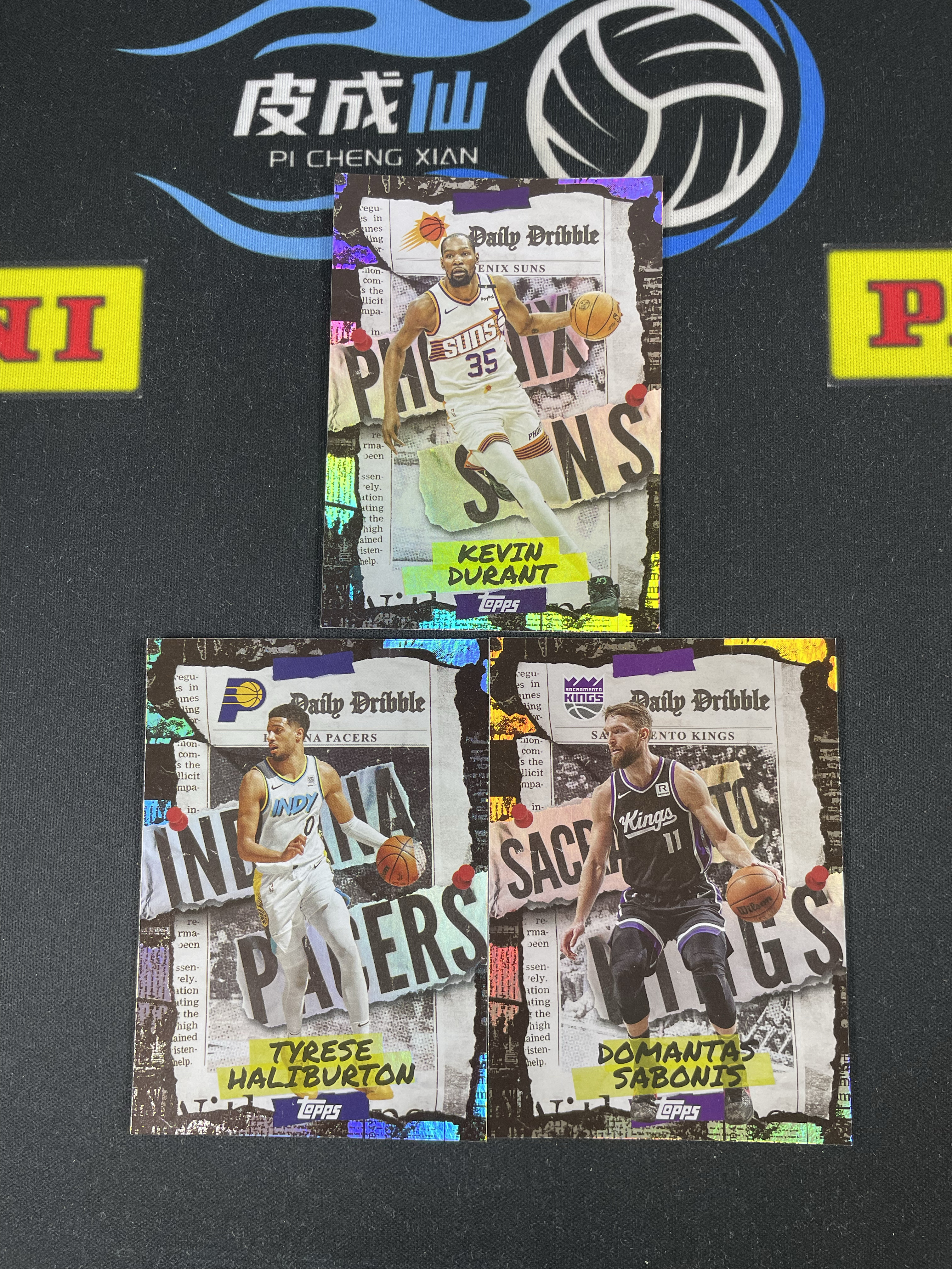 【皮成仙拍卖 统一手续费6%】 2025 TOPPS 杜兰特 哈里伯顿 萨博尼斯 报纸特卡 一图打包 凑套必备 值得收藏【只发顺丰】kirbybest191