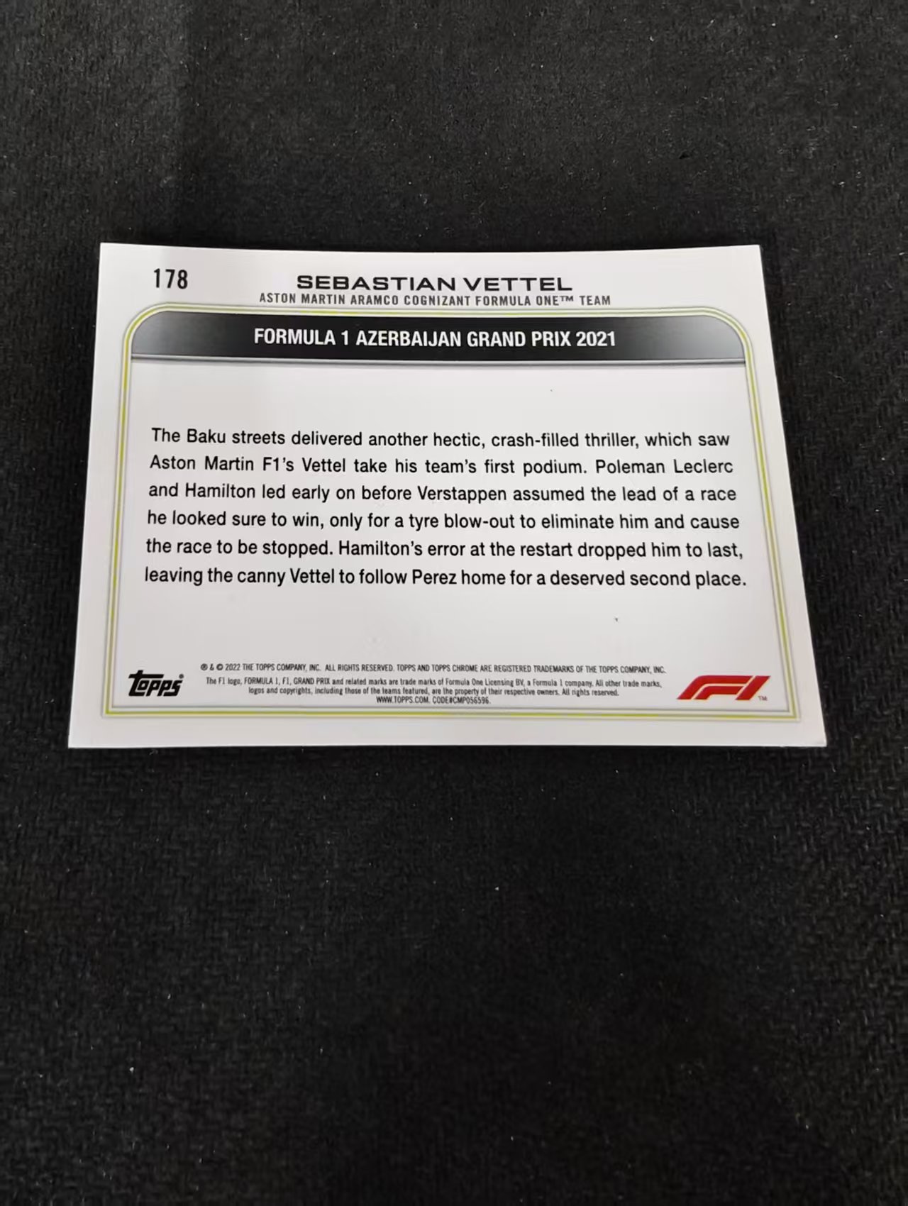 2022 Topps Chrome F1 Sebastian Vettel 阿斯顿马丁 赛巴斯蒂安 维泰尔 维特尔 划痕 边角瑕疵 #178
