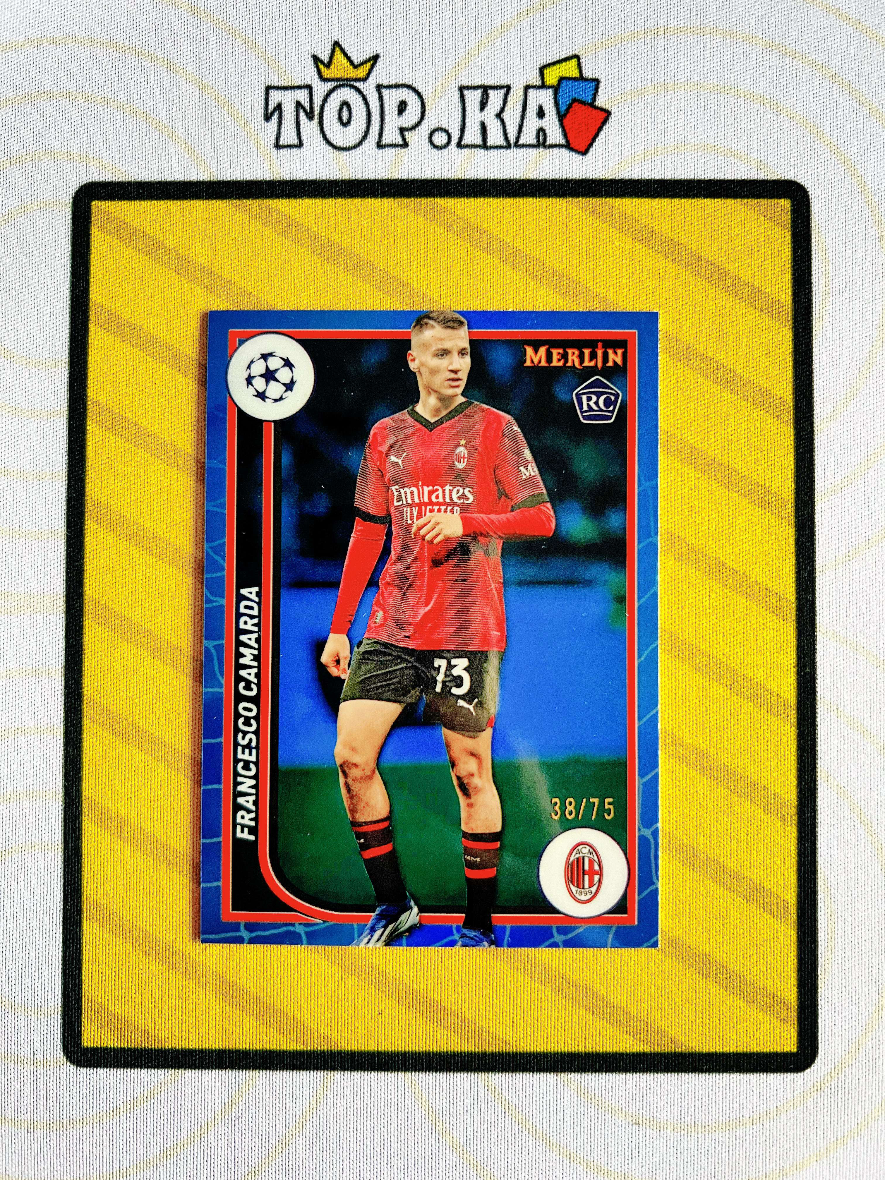 【顶尖卡社】2024 Topps Merlin Collections Francesco Camarda RC 75编 弗朗切斯科·卡马尔达 新秀 AC米兰 蓝折 详情看描述 卡品如图【码头】