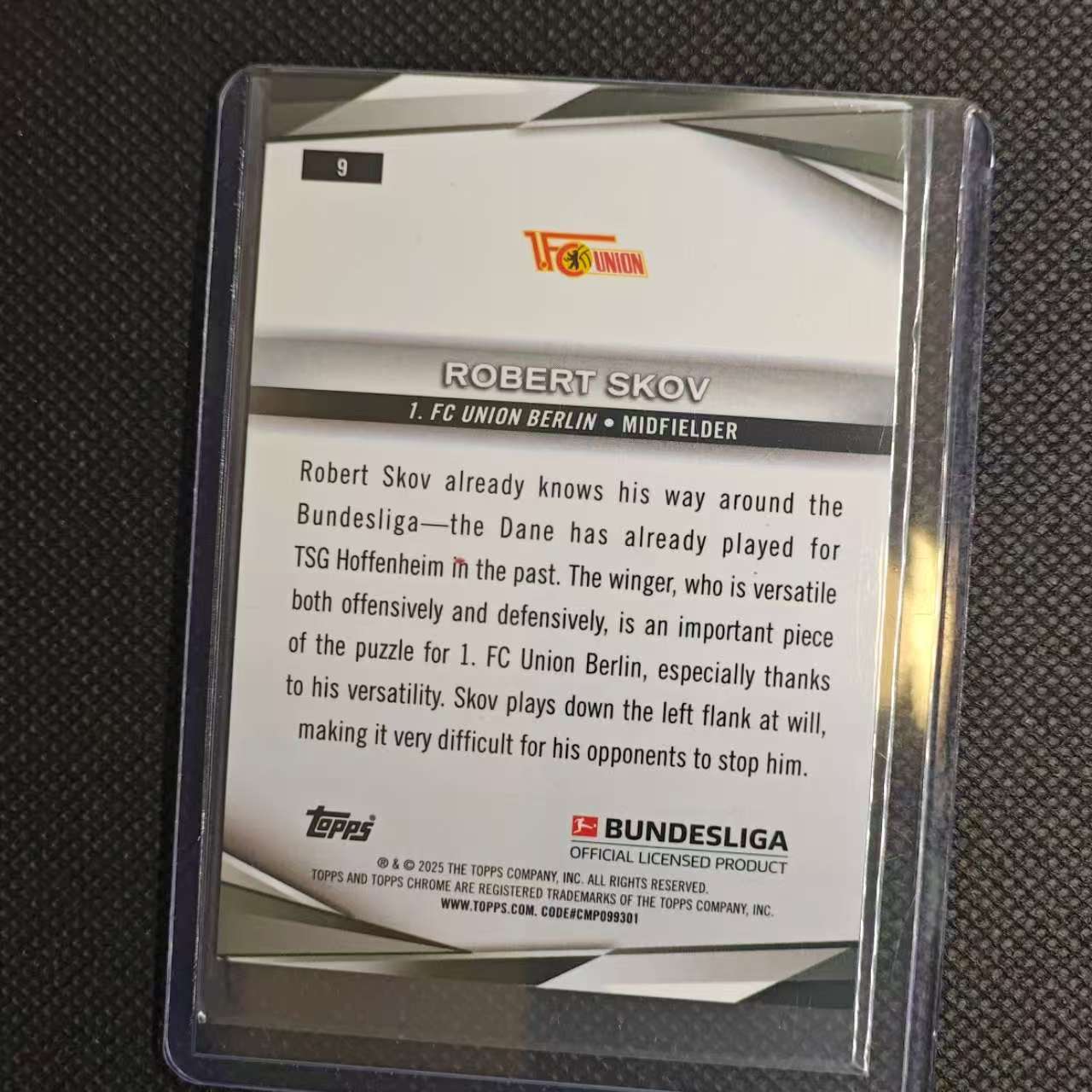 2025 Topps Chrome Robert Skov 团长#9德甲 蓝宝石 罗伯特 斯科夫 18/99编 绿碎冰折射 柏林联合 卡品如图 不保卡品