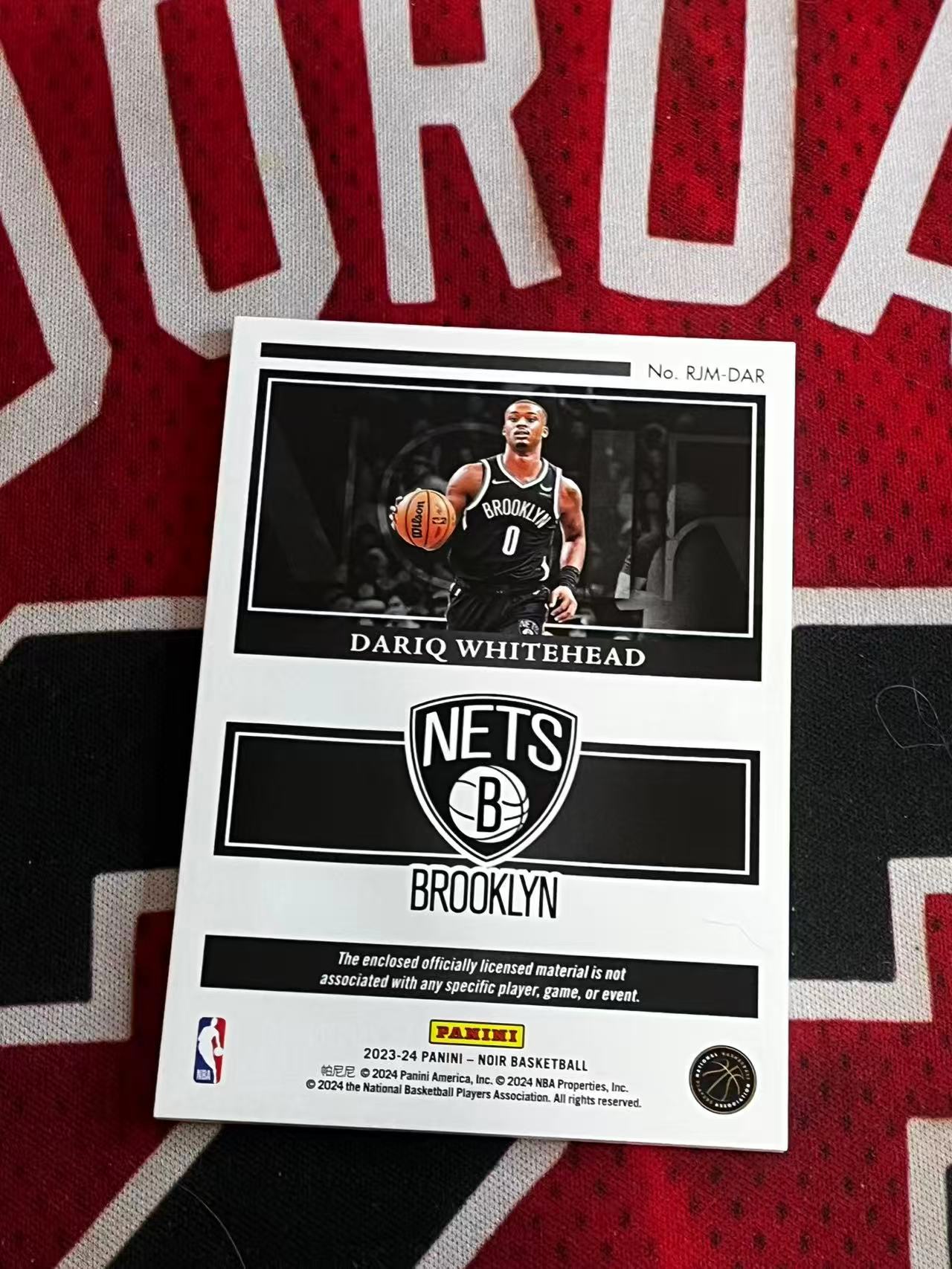 【接寄拍】2023-24 PANINI NOIR 诺尔高端系列 篮网 新秀RC 白头 达力克怀特黑德 99编 GU 新秀球衣物料切割 衣料实物卡 银闪版 专收凑套必备【烂臭嘴拍卖】