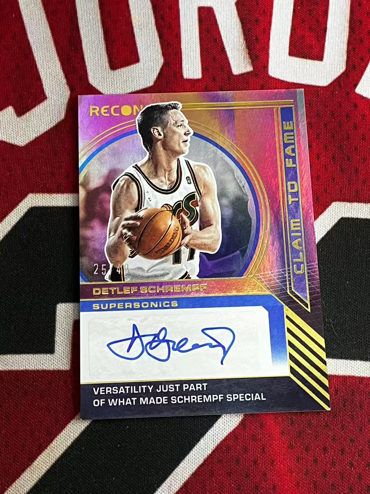 2022-23 PANINI RECON系列 超音速名宿 德特雷夫施拉姆夫 49编 签字卡 银折 折射 专收凑套必备【烂臭嘴拍卖】