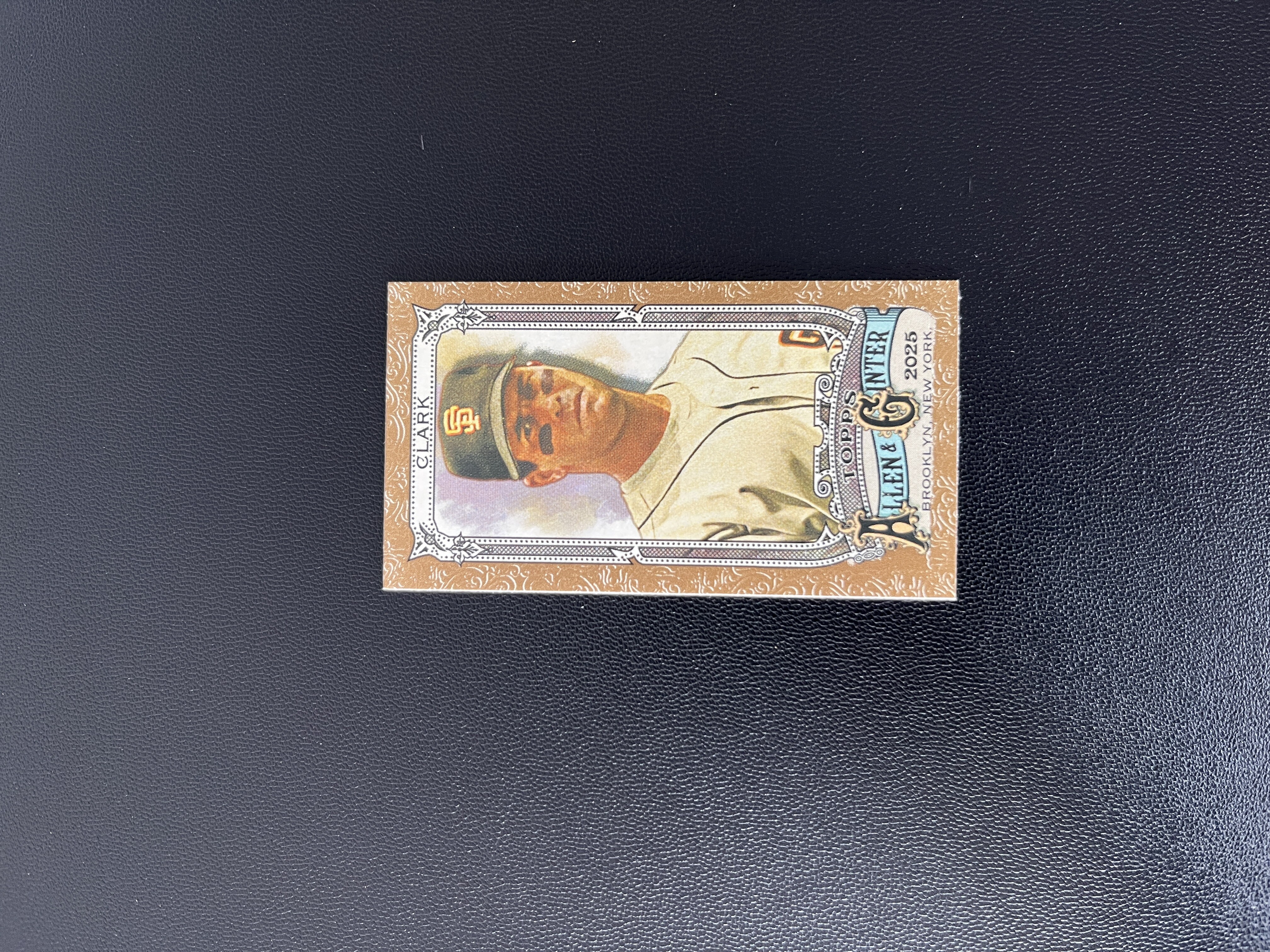 2025 Topps Allen & Ginter Will Clark 【禄卡拍卖】棒球 威尔 克拉克 Mini小卡 Chrome小卡 金平行 旧金山巨人 12.8-WJAL-Z03