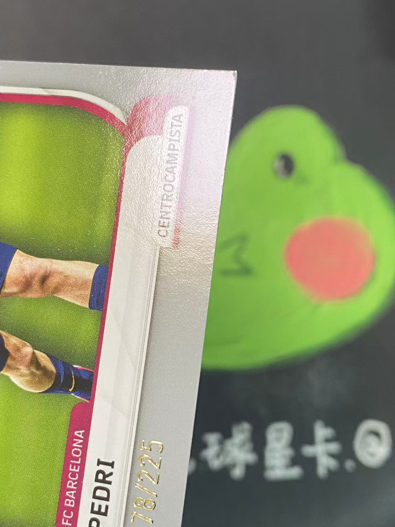 2025 Topps Topps Pedri 巴萨 巴塞罗那 小铁盒 佩德里 225编 西班牙 微瑕如图【ZYP代拍】JAY