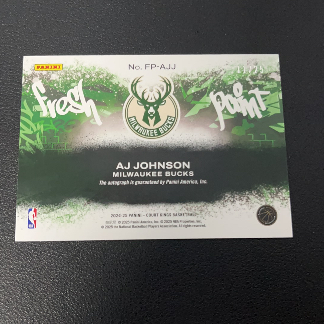 2024-25 Panini Court Kings AJ Johnson RC 【小V代拍】AJ 约翰逊 雄鹿队 11/25编 笔刷签 蓝折 新秀 签字 卡品如图【L77】v