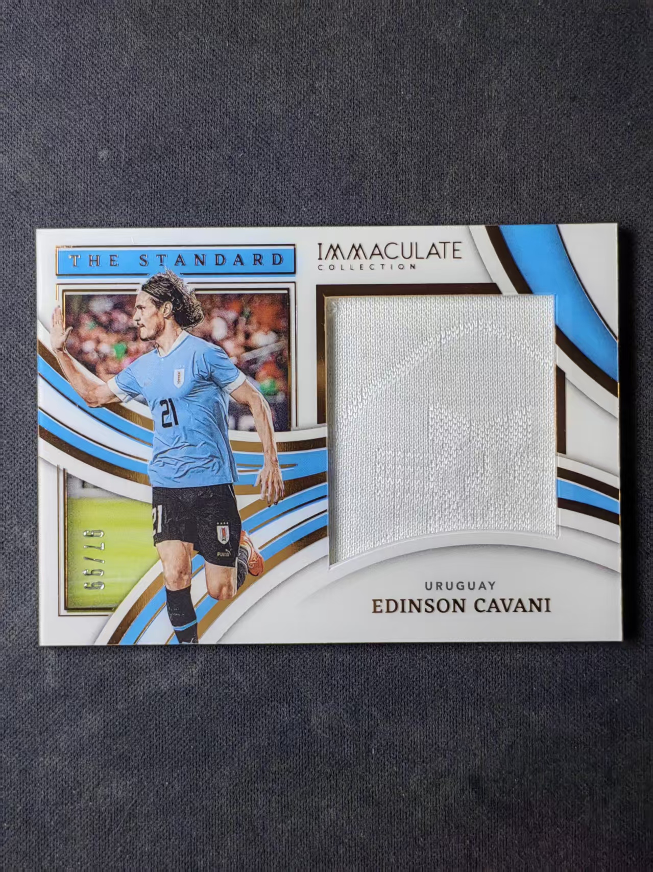 2022-23 Panini Immaculate Edinson Cavani 【林林拍卖tiffany】imm系列 国家队 乌拉圭 卡瓦尼 97/99编 铜平行 球衣实物物料