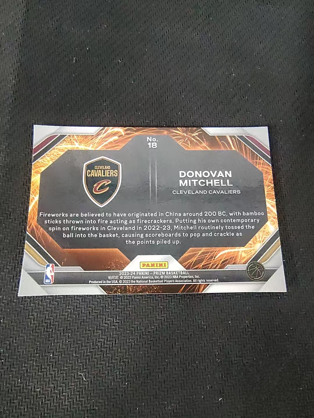 【可合并,不累计】2023-24 Panini Prizm Donovan Mitchell pz 骑士 多诺万 米切尔 烟花特卡 PZ 划痕 边角微瑕 介意勿拍 #18