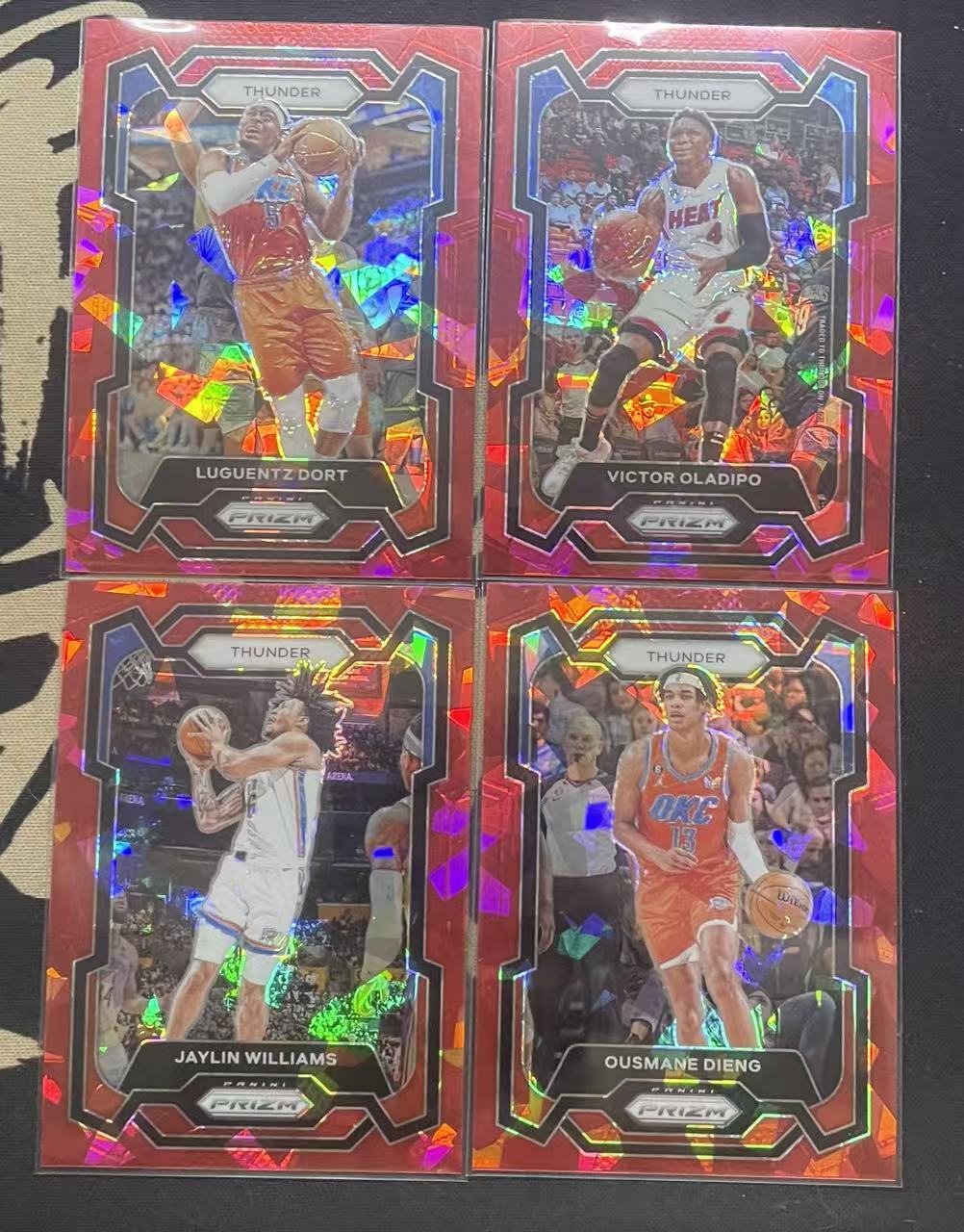 2023-24 Panini Prizm Jaylin Williams 杰林·威廉姆斯 乌斯曼·迪昂 吕刚茨·多尔特 奥拉迪波 雷霆队 红碎冰 碎冰折 折射 pz 打包 值得收藏(猴子卡社)