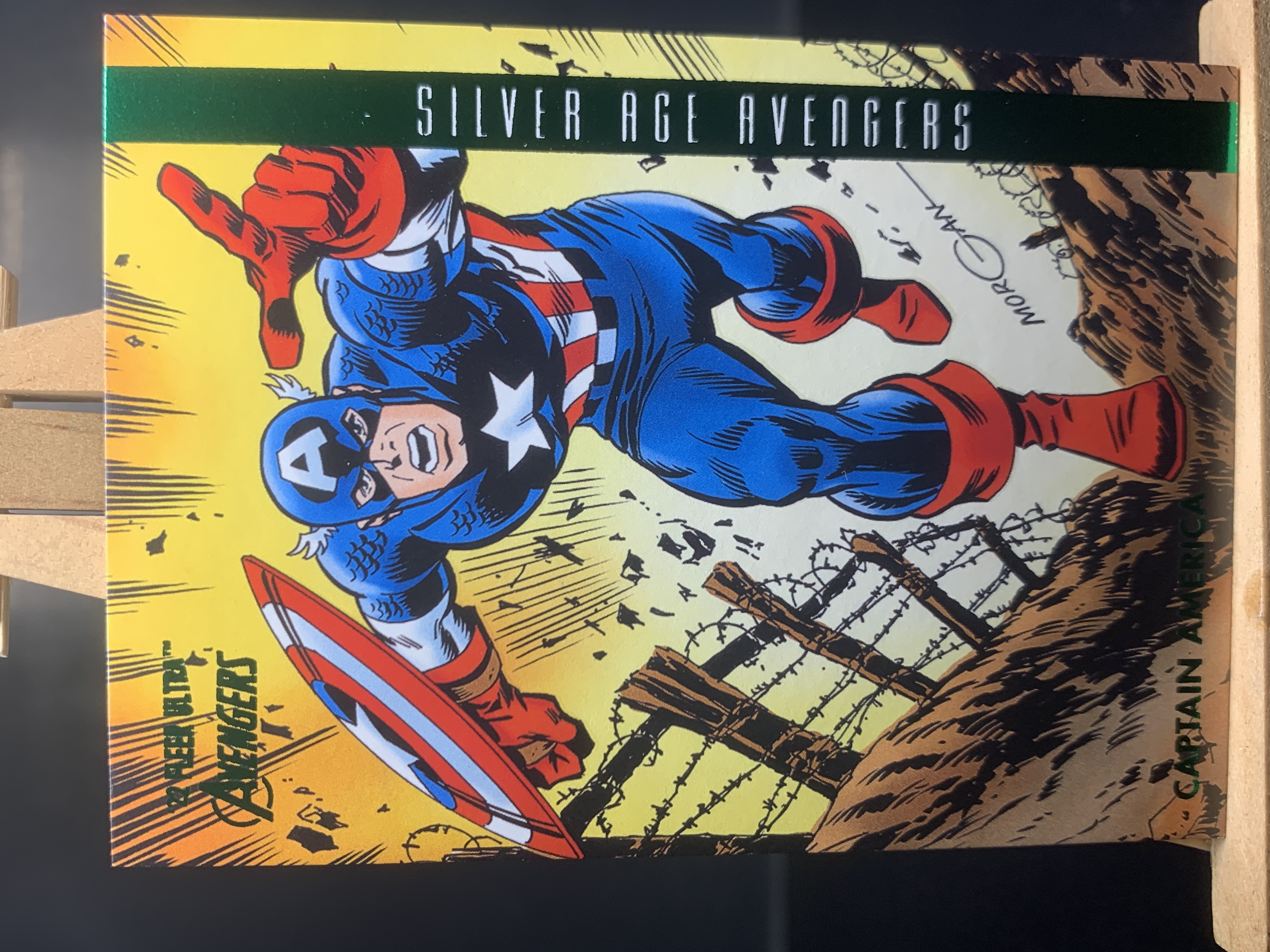 (B5) 2022 FLEER MARVEL 漫威 特卡 美国队长 实卡好看 收藏凑套必备 边角小白 !!!