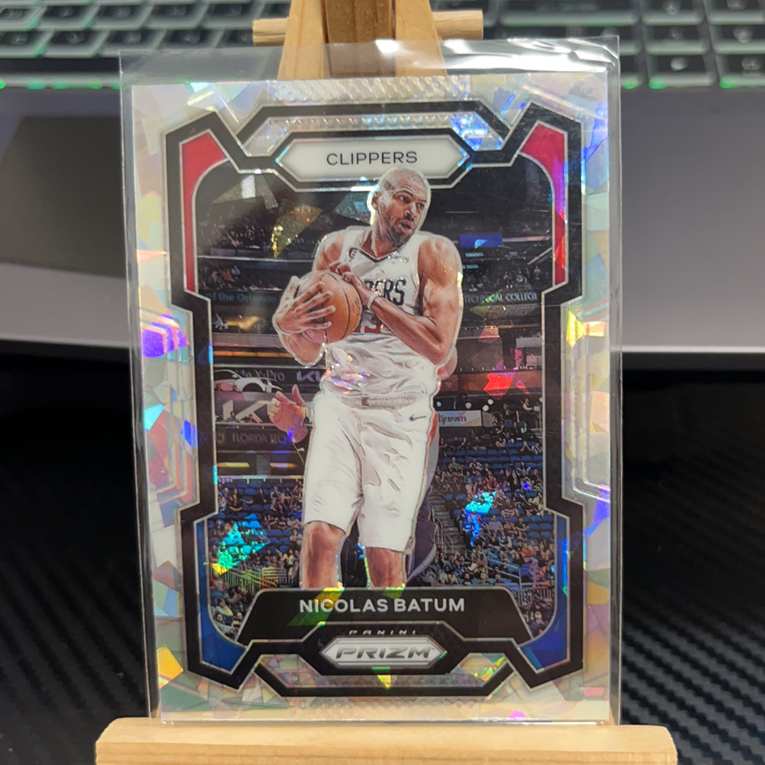 2023-24 Panini Prizm Nicolas Batum 尼古拉斯 巴通姆 快船 银折 碎冰折 折射 prizm系列 pz 卡品如图 凑图必备 值得收藏! 免费代卖!
