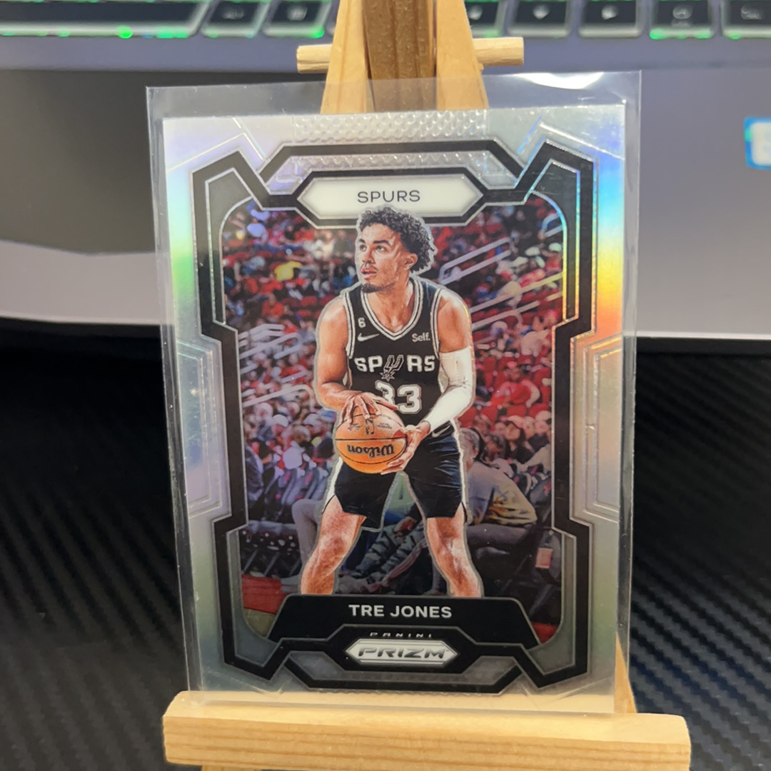 2023-24 Panini Prizm Tre Jones 特雷 琼斯 马刺 银折 折射 prizm系列 pz 卡品如图 凑图必备 值得收藏!免费代卖!