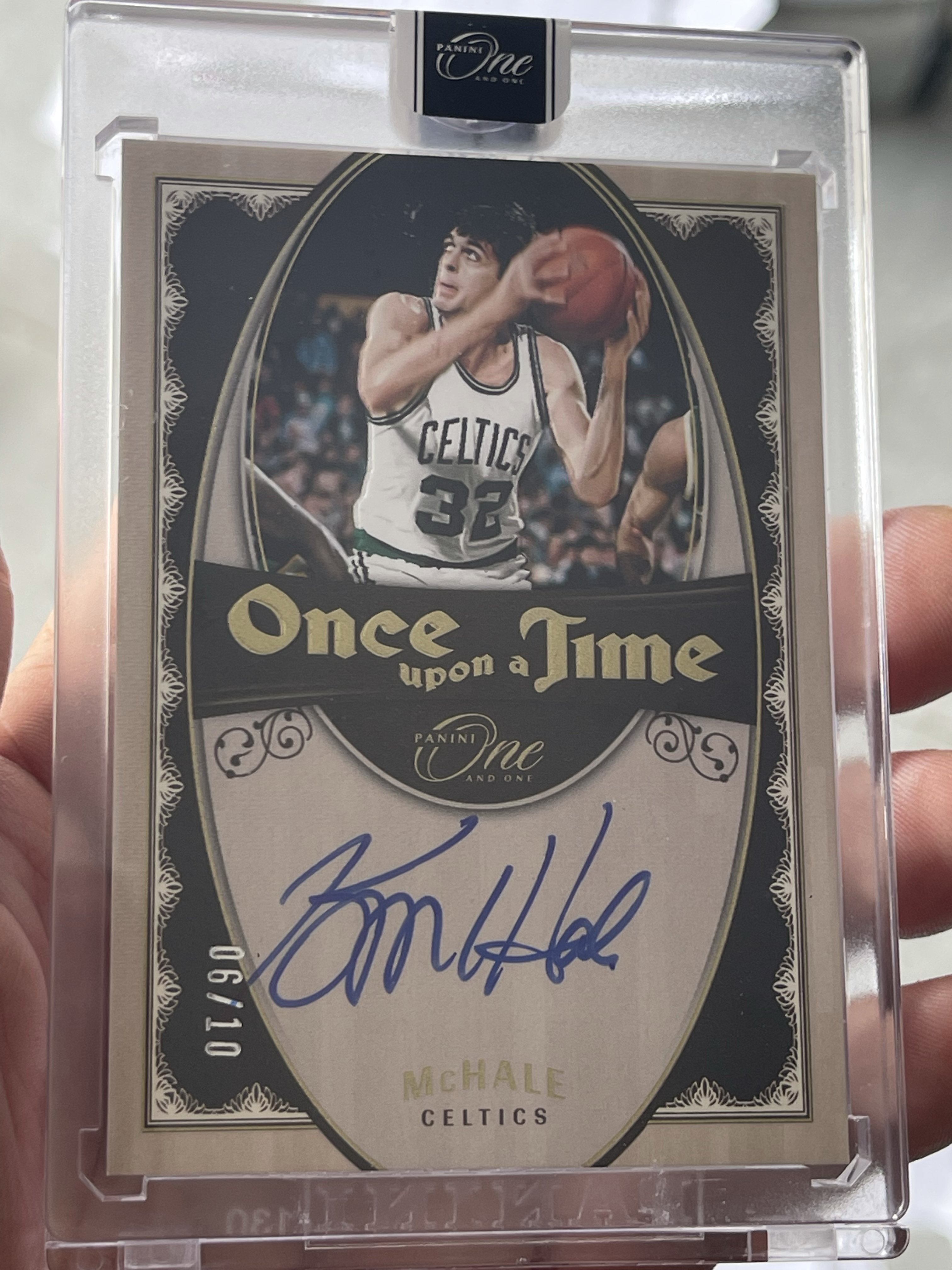 2023-24 Panini One and One Kevin McHale 姚明恩师 麦克海尔 10编 金折 金版 签字卡 原封卡砖 五十大巨星 七十五大巨星 凯尔特人名宿 三届总冠军 荣誉无数