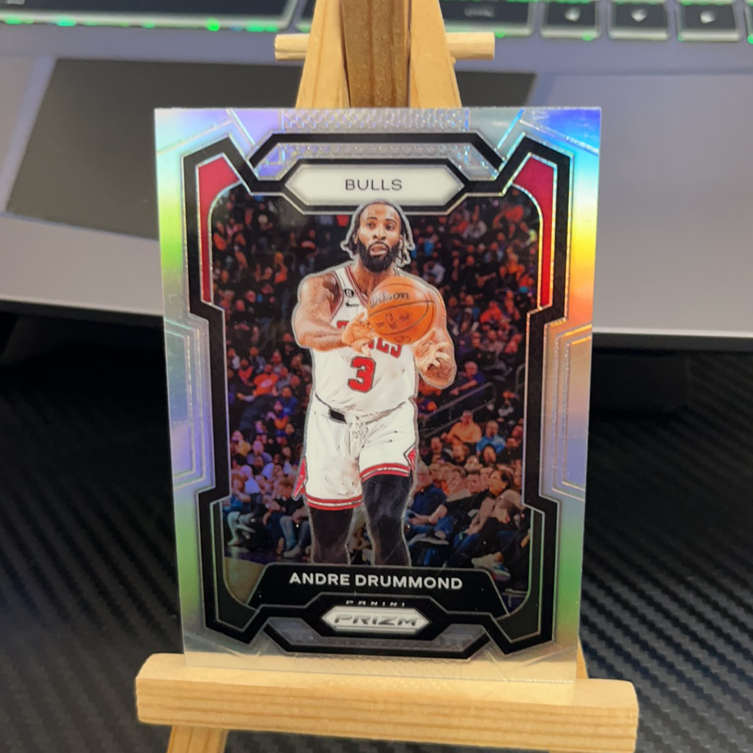 2023-24 Panini Prizm Andre Drummond 德拉蒙德 公牛 银折 折射 prizm系列 pz 卡品如图 凑图必备 值得收藏!免费代卖!