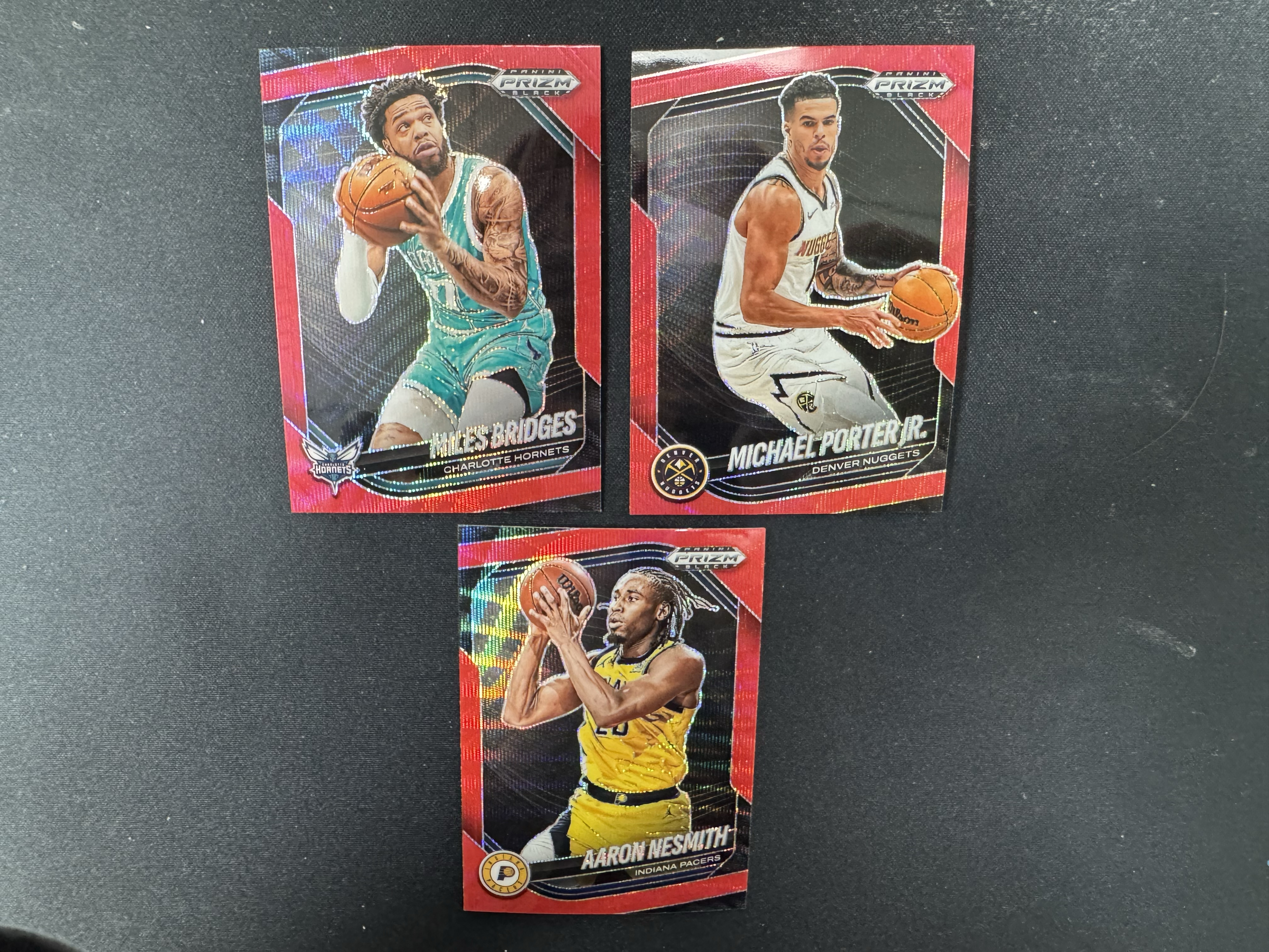 2024-25 Panini Prizm black 黄蜂 布里奇斯 掘金 小波特 步行者 内史密斯 红波纹折 折射 3张打包lot组 Hzo7
