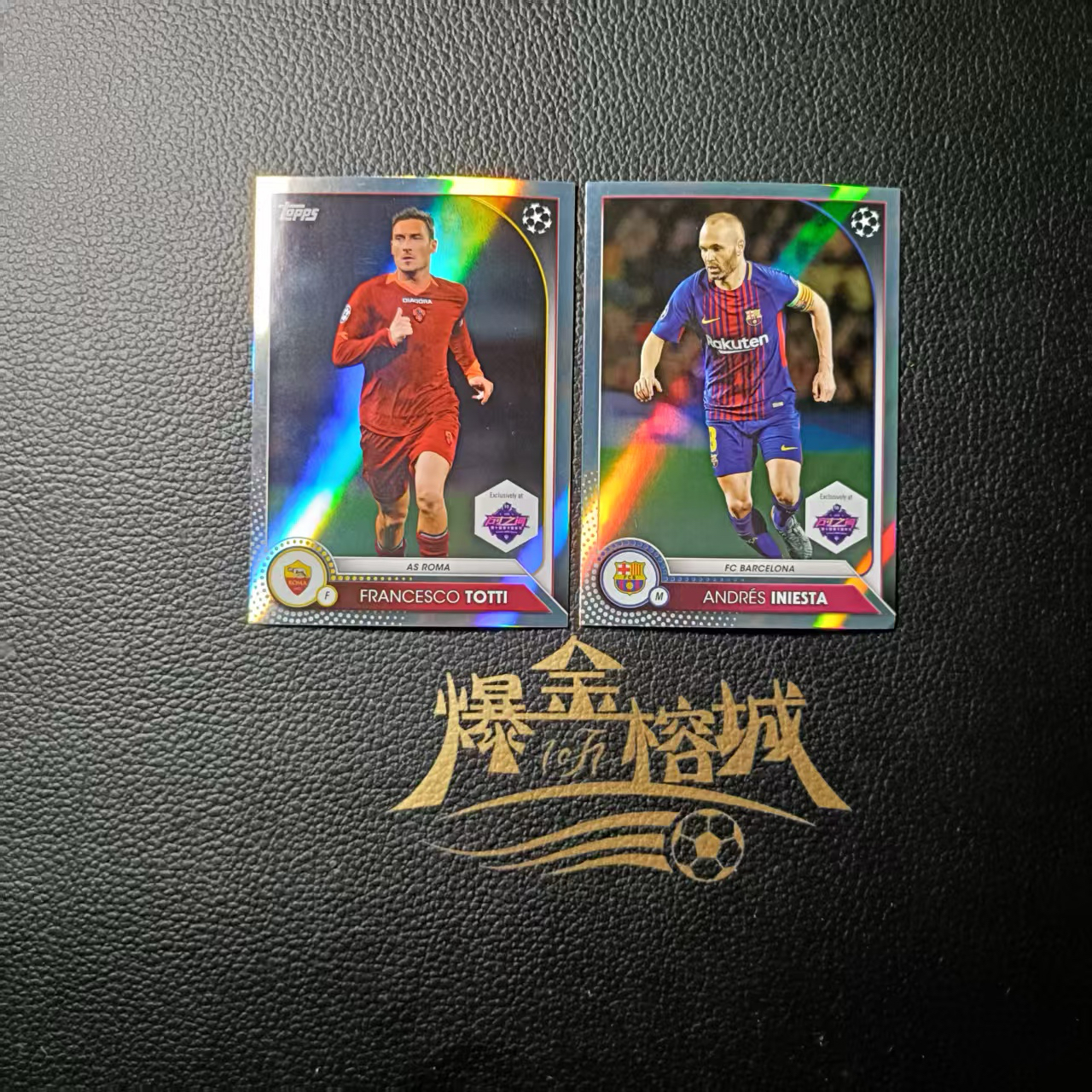 2024-25 【 爆金榕城 】 topps 欧冠 展会包 睿卡嘉年华 伊涅斯塔 等人 卡品如图 微瑕 打包出 包包