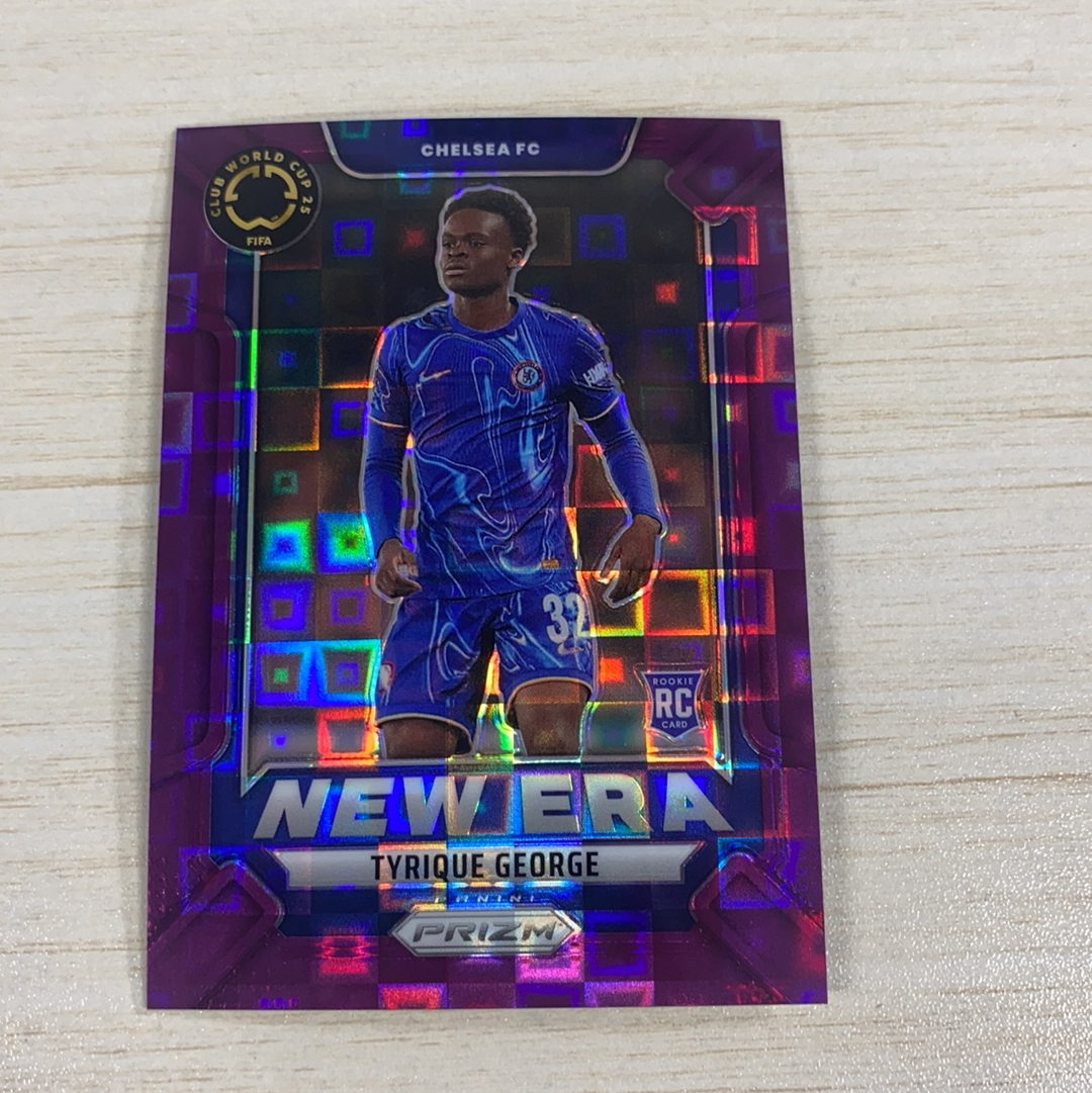 【小牛代拍】2025 Panini Prizm FIFA Club World Cup Tyrique George RC 泰里克 乔治 新秀 英格兰 切尔西 新时代特卡 49编 紫潘多拉折(一哥)