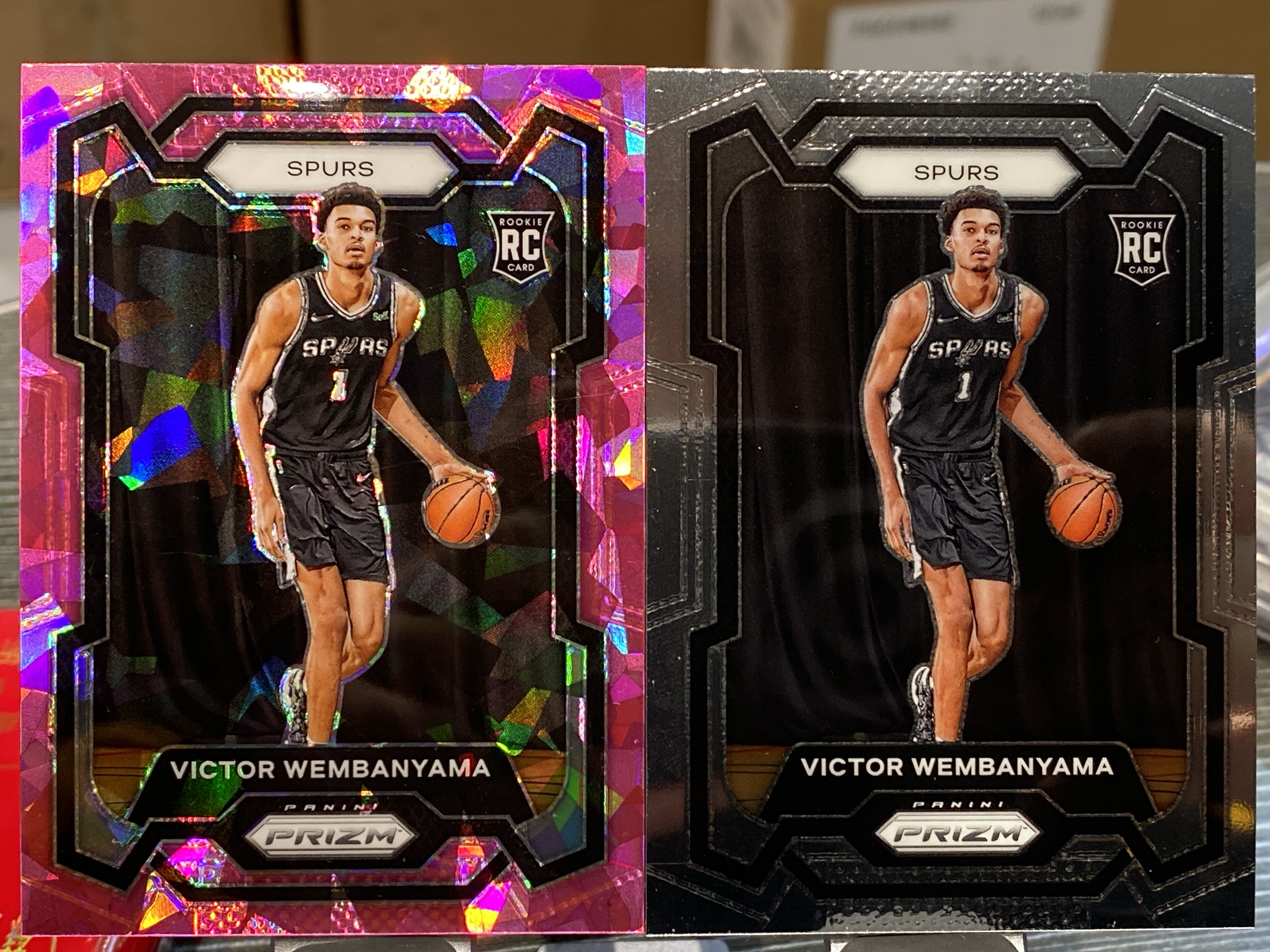 2023-24 【靓星代拍】 Prizm Victor Wembanyama RC Pz 粉碎冰 Base 维克托文班亚马 折射 未来新星 马刺状元 最佳新秀一阵 卡品如图 Lot 专收必备 #马