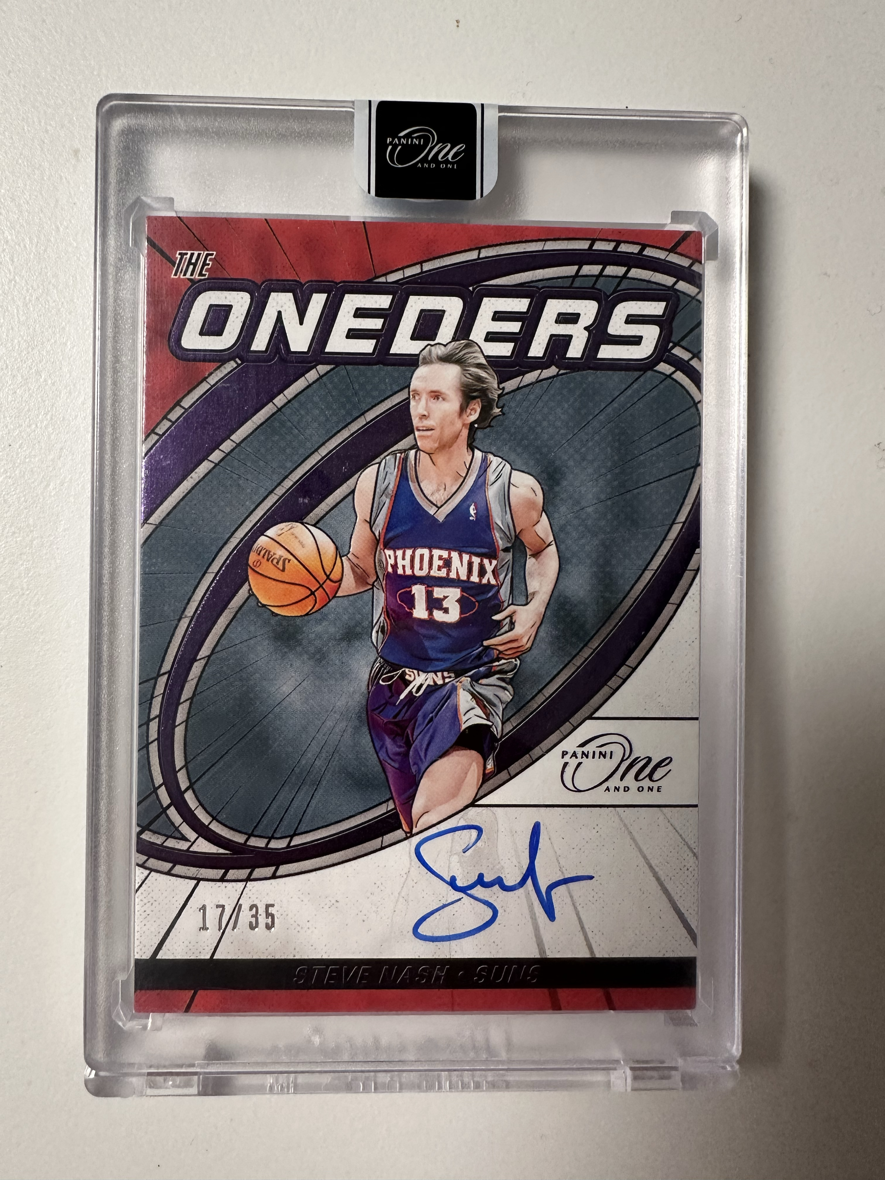 2023-24 Panini One and One Steve Nash #TOS-SNS 风之子 史蒂夫 纳什 ONEDER 漫画风 卡签 17/35编 原封砖 紫平行