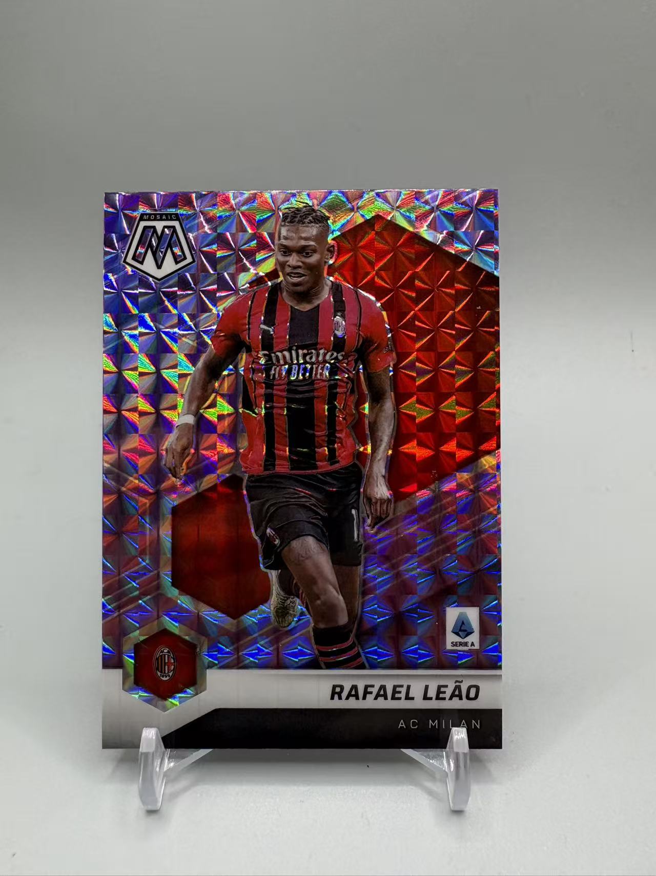2021-22 Panini Mosaic Rafael Leao 【灰灰代拍】全新 意甲马赛克 AC米兰 拉斐尔 莱奥 18/49编 紫马赛克折 葡萄牙 大哥
