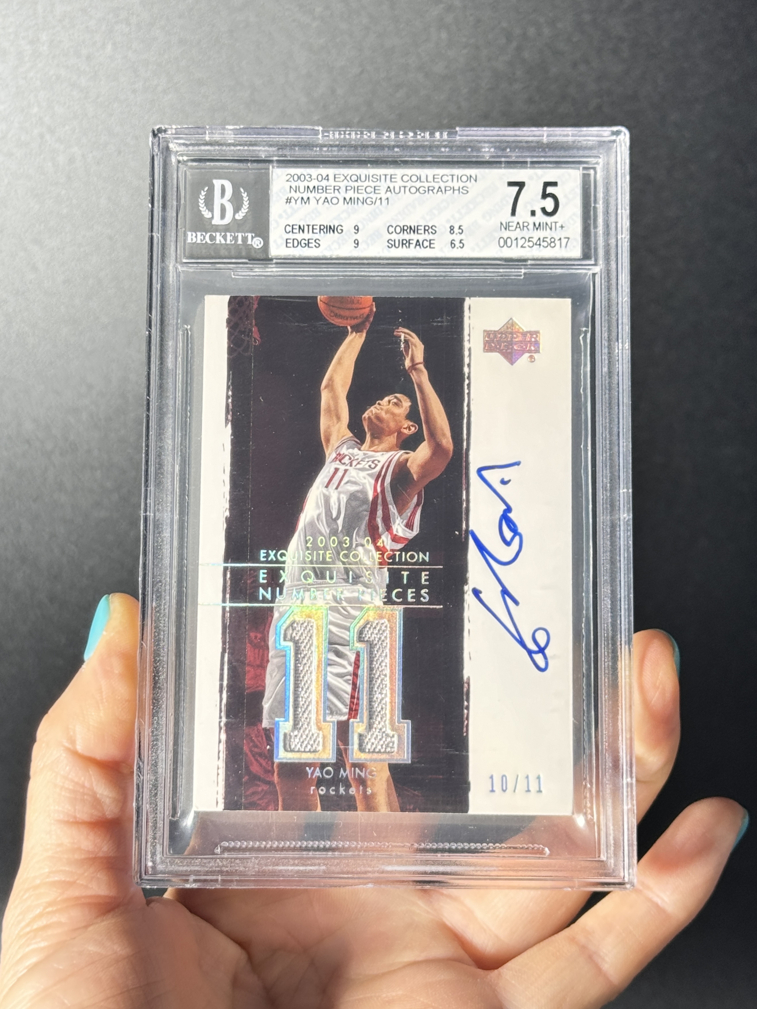 【喷子拍卖】2003-04 upper deck exquisite Yao Ming 木盒元年 休斯敦火箭 姚明 11编 背号编 patch 签字 PA 卡签 元年NP超经典 系列大hit卡 BGS7.5/10 送订制壳 小飞侠