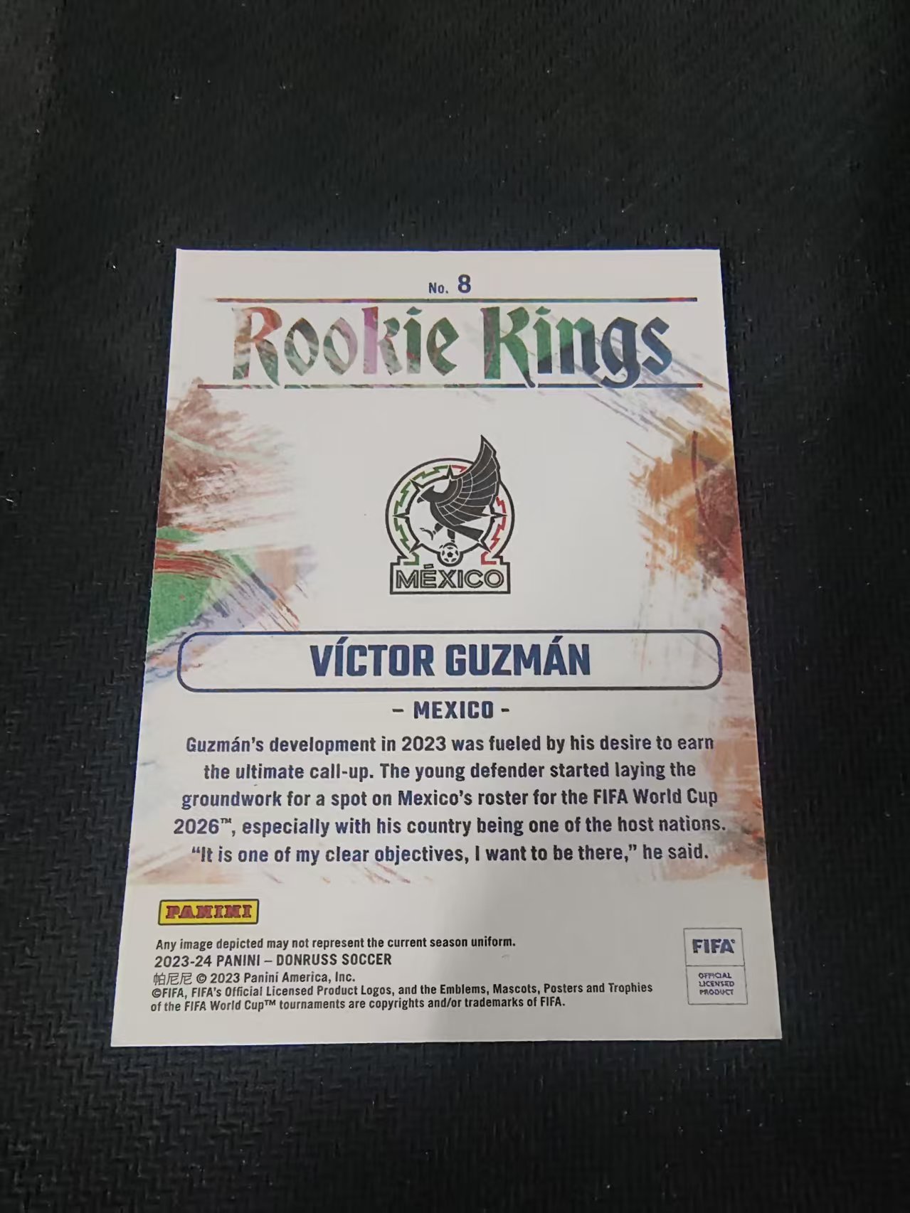 【可合并,不累计】2023-24 Panini Donruss Victor Guzman RC 古兹曼 新秀 墨西哥 油画 特卡 杜蕾斯 FIFA 划痕 边角瑕疵 #8