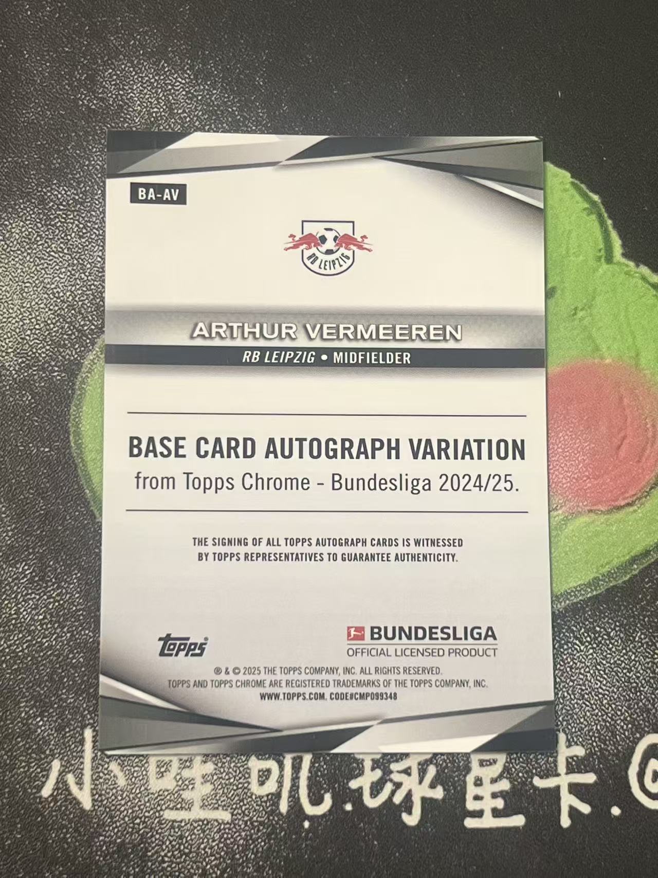 2025 Topps Chrome Arthur Vermeeren 德甲 莱比锡红牛 费尔梅伦 25编 签字 橙折 微瑕如图【ZYP代拍】望灯