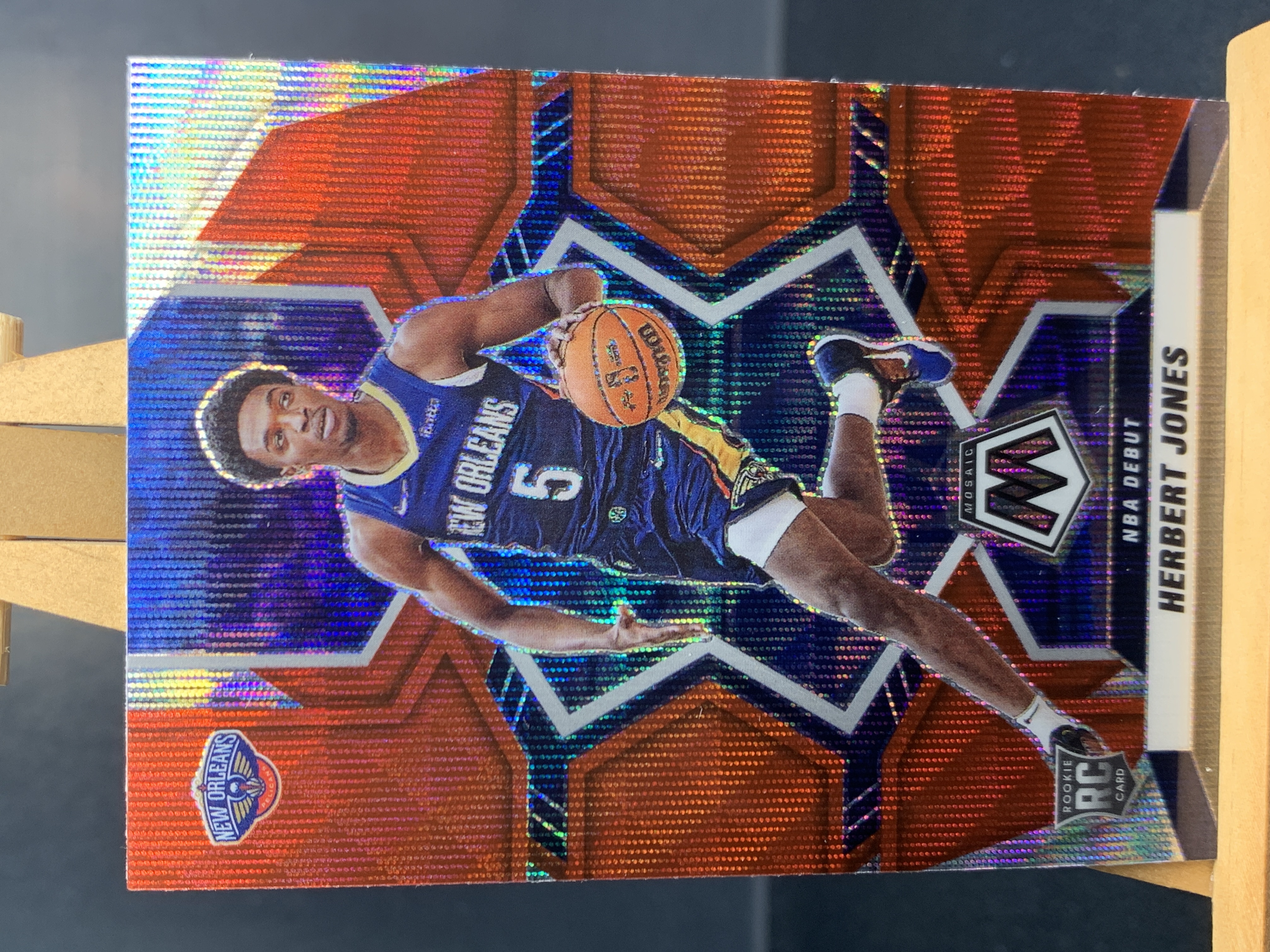 (C1) 2021-22 PANINI 馬賽克 折射 新秀RC 赫伯特 瓊斯 鵜鶘  近期大熱球星  收藏必備 卡品如圖 ! ! !