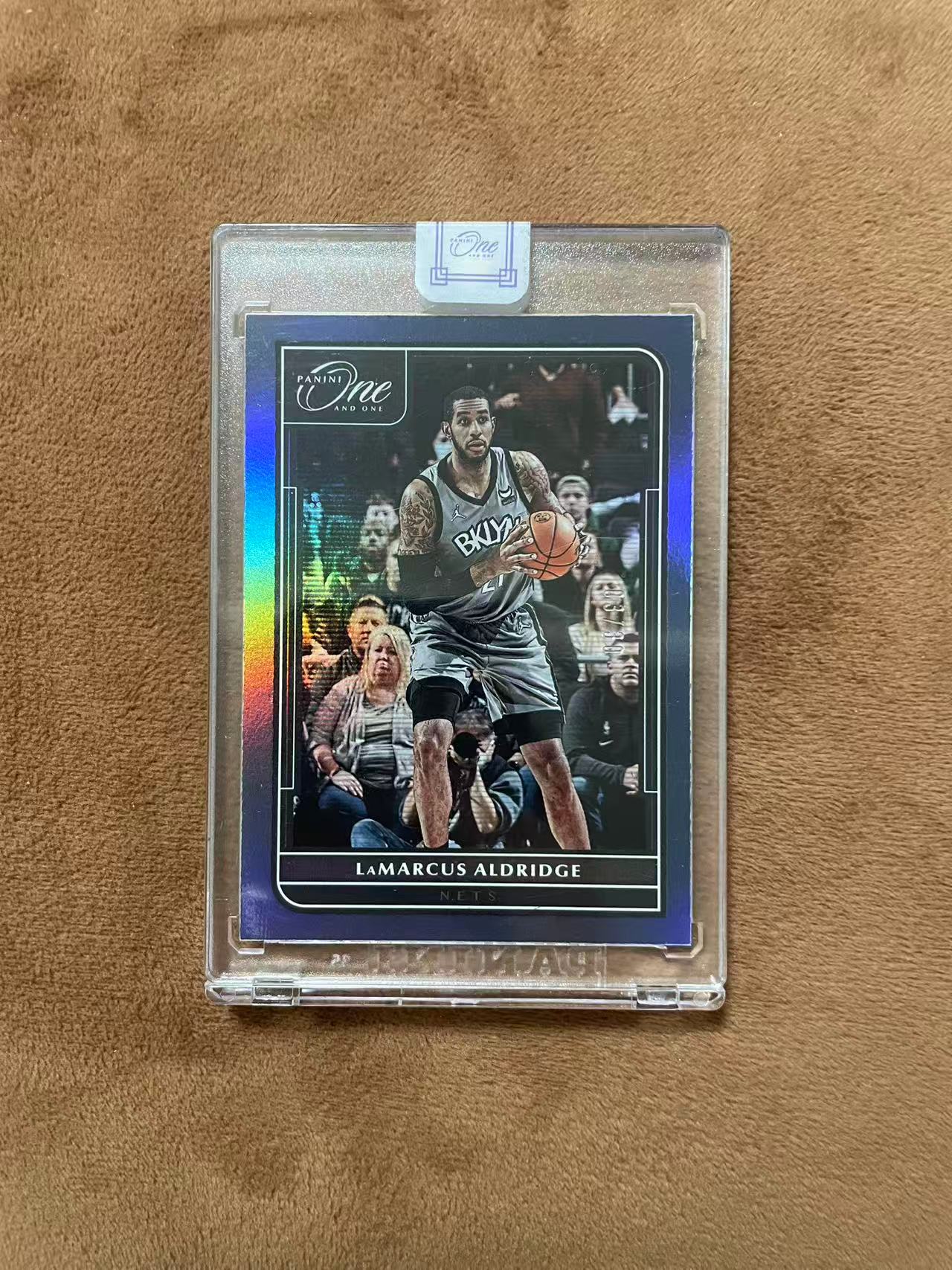 2021-22 Panini One and One LaMarcus Aldridge 马刺 拉玛库斯 阿尔德里奇 阿德 one系列 蓝平行 30编 原封砖 彩虹折射同版凑套在拍 专收必备【z】