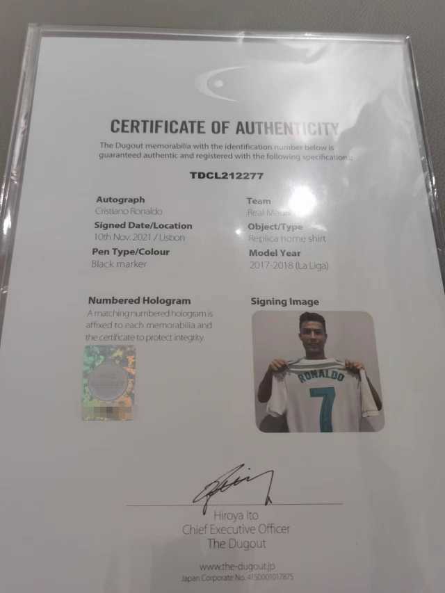 2017-18 日本DG公司 1718赛季皇家马德里主场球衣 Cristiano Ronaldo C罗 签名签字球衣  重点（金标球员版！！！）双防伪标贴  限量款 心动不如行动 