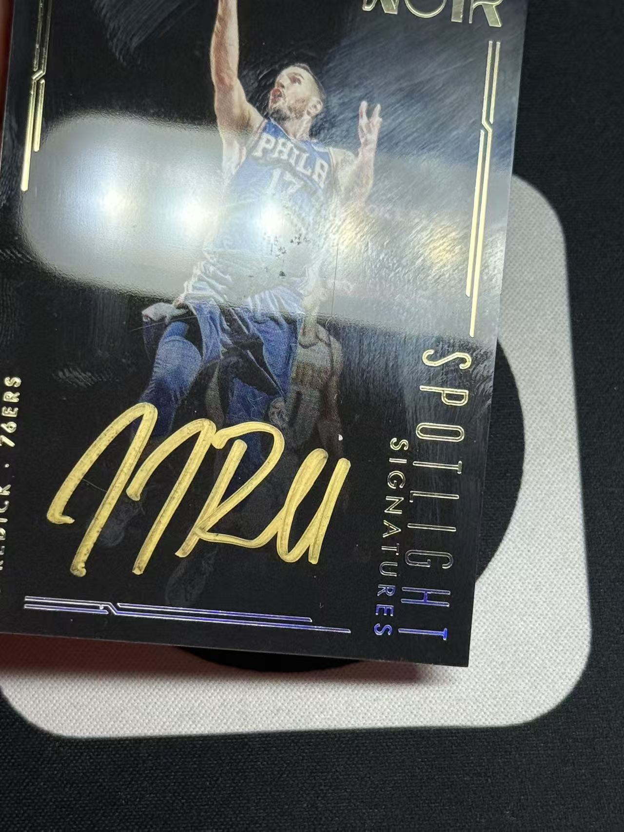 2017-18 Panini Noir JJ Redick 【小来】JJ 雷迪克 76人 湖人教练 诺尔 聚光灯 金笔签 125编 瑕疵如图 专收凑套必备