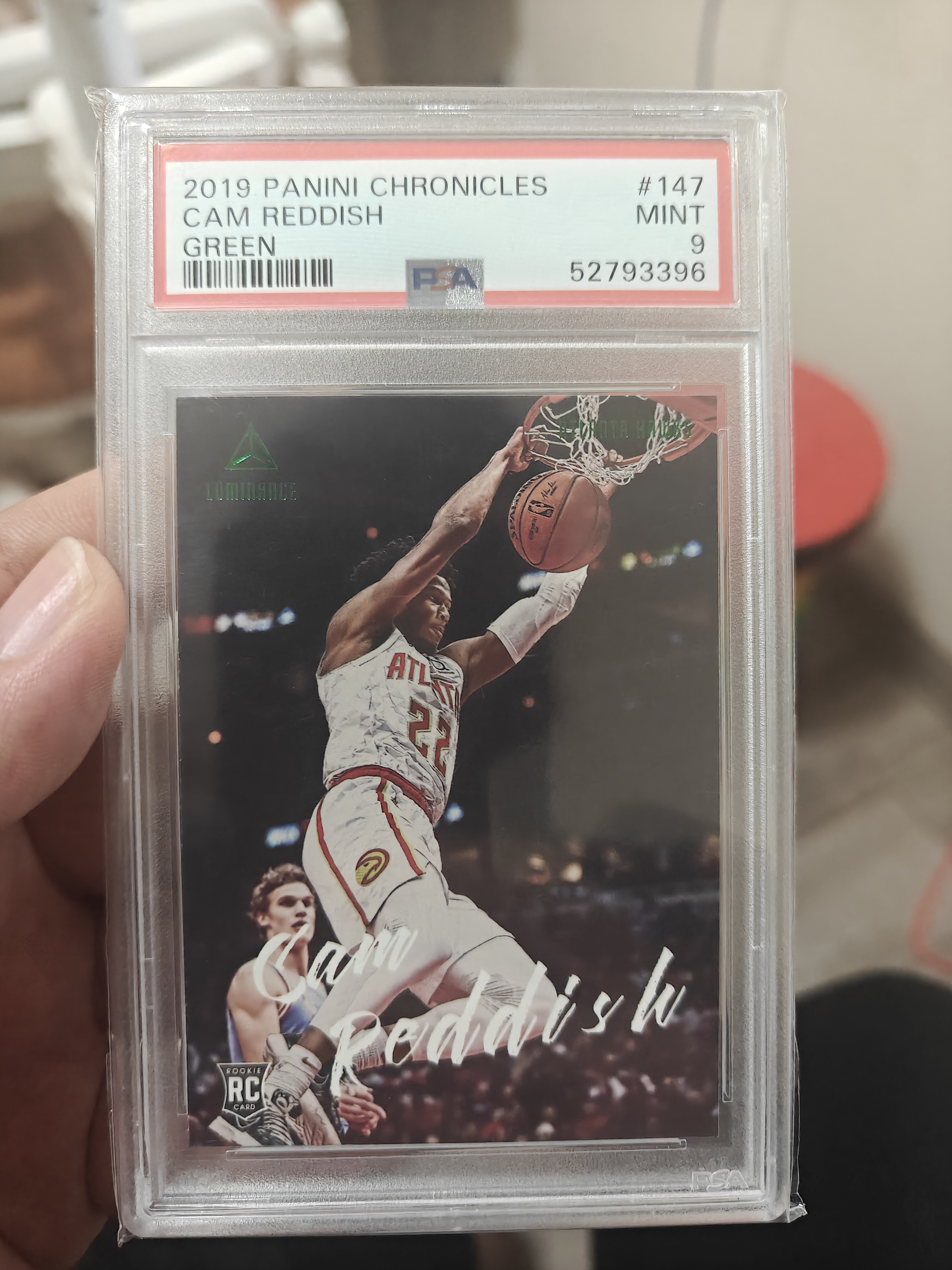 2019-20 Panini Chronicles Cam Reddish RC #147 PSA9 新秀年 选秀年 rookie 骑士 大腿 加兰 小聚光灯 绿平行 大比例 专收必备