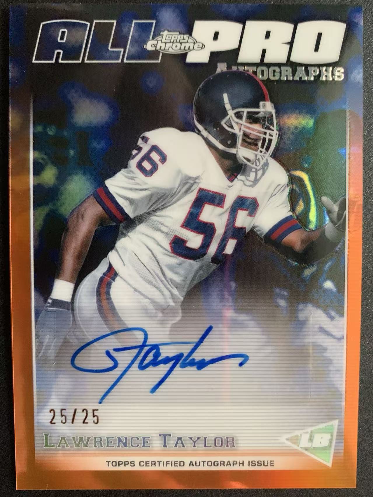 【瞳瞳代卖】2024 Topps Chrome NFL 橄榄球 劳伦斯 泰勒 25/25 尾编 签字 球星卡 1次MVP 3次最佳防守球员10次职业碗8次1阵2次超级碗冠军NFL百大球员 名人堂成员