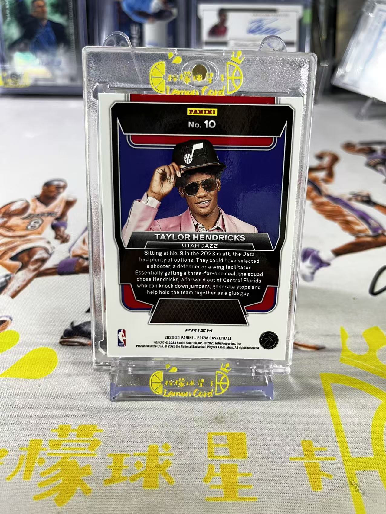 2023-24 Panini Prizm Taylor Hendricks 【柠檬球星卡拍卖】爵士 泰勒 亨德里克斯 新秀 RC 选秀夜 银折 折射 pz 微瑕如图 #不语