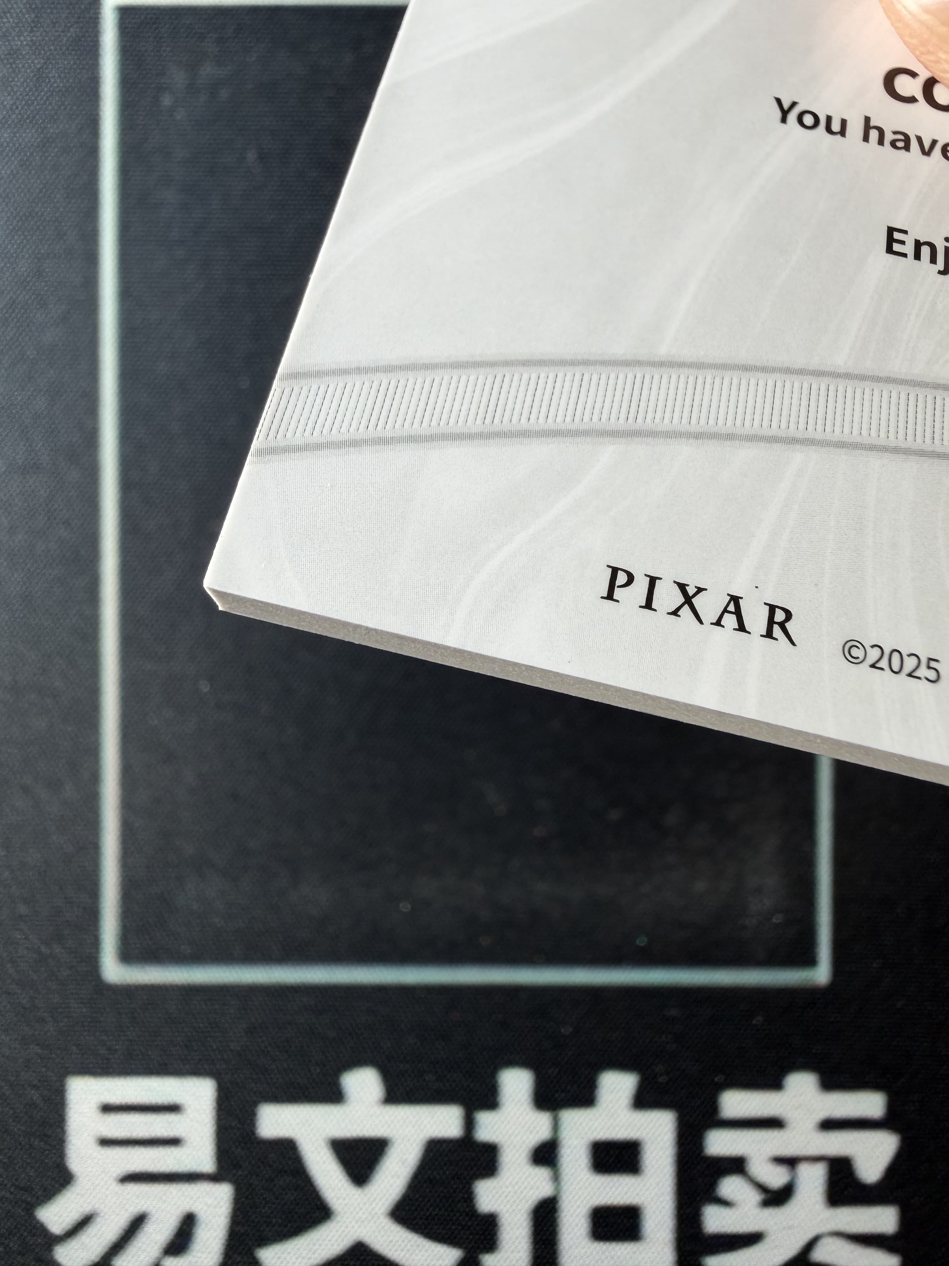 【易文拍卖 超级回款】2025 Kakawo Disney Cosmos 卡卡沃 迪士尼 LOTSO 草莓熊 大熊 155编 物料实物切割 #小昕