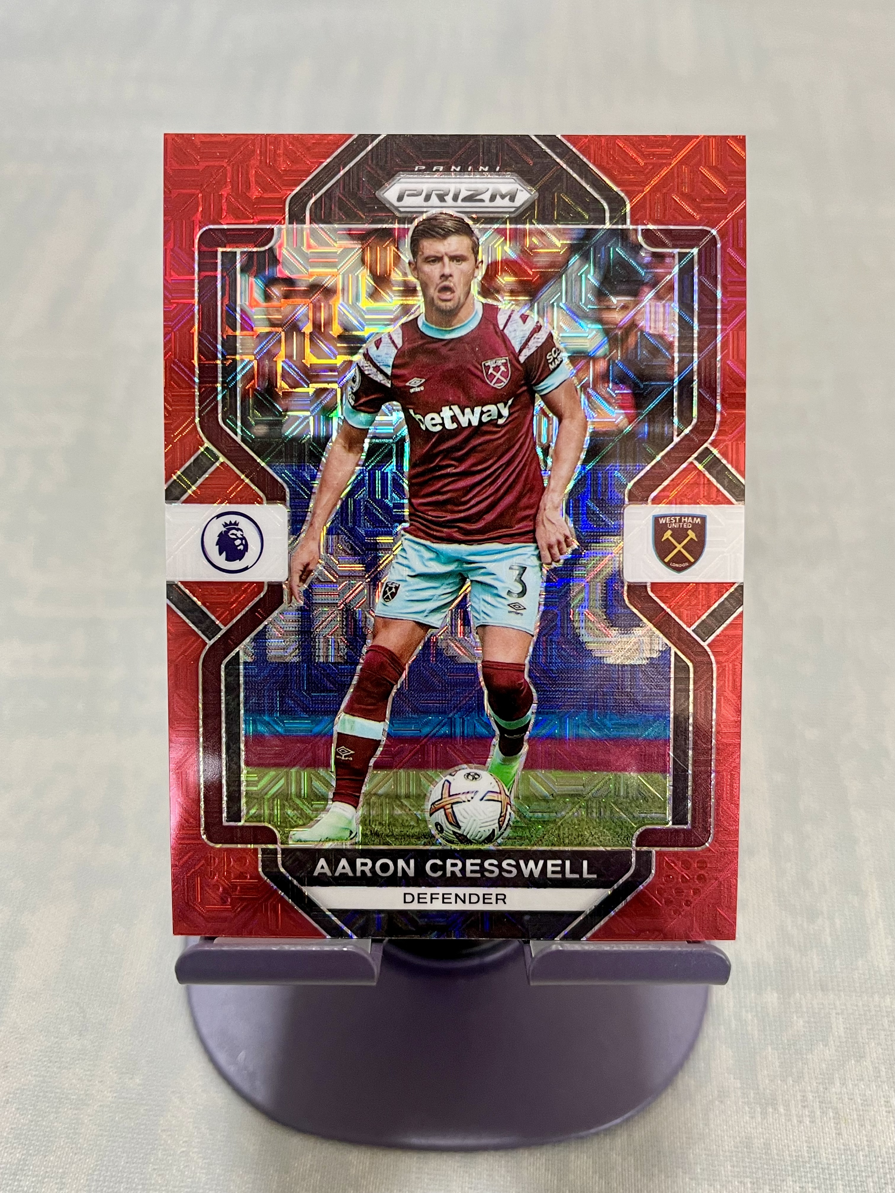 2022-23 Panini Prizm Aaron Cresswell 克雷斯维尔 西汉姆联【带编 13/99编 红平行 mojo折 迷宫折 折射 英超 pz】#629