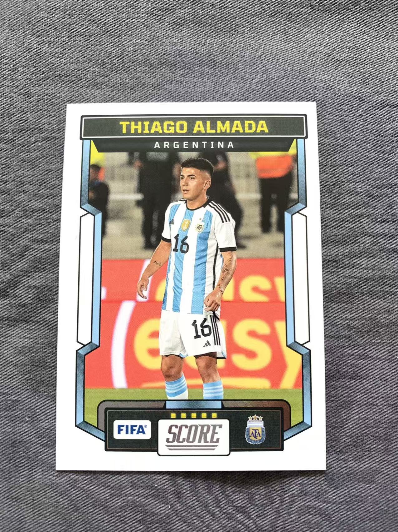 2024 Panini Prizm Thiago Almada score 阿根廷 蒂亚戈 阿尔马达 实卡精美 收藏必备 base 卡品如图 戴戴