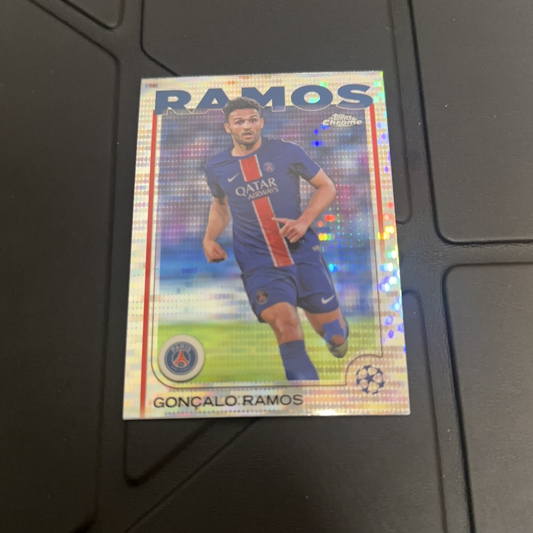 2025 Topps Chrome Goncalo Ramos 拉莫斯 巴黎 Paris 脉冲折 TC 折射 银折 卡品如图 不包卡品