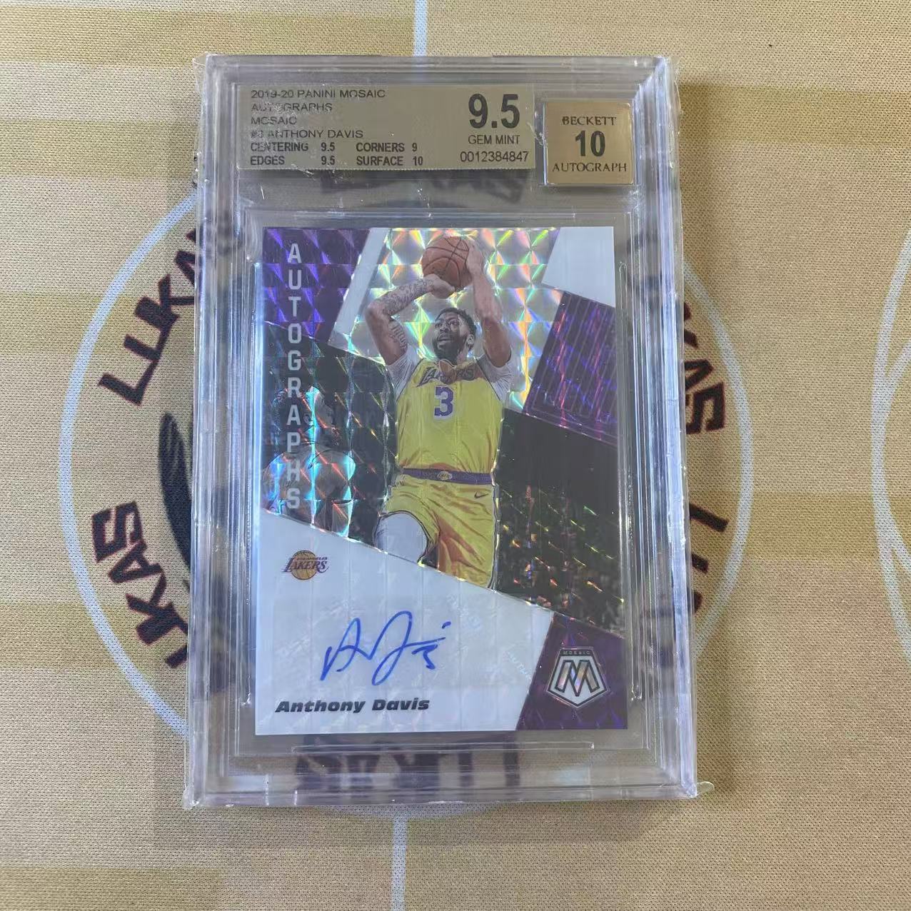 撸卡厮 Lukas 1920 马赛克 湖人 总冠军 内线 浓眉哥 安东尼 戴维斯 Anthony Davi 签字卡 bgs 金标 签字10分 完美墨迹(人种)
