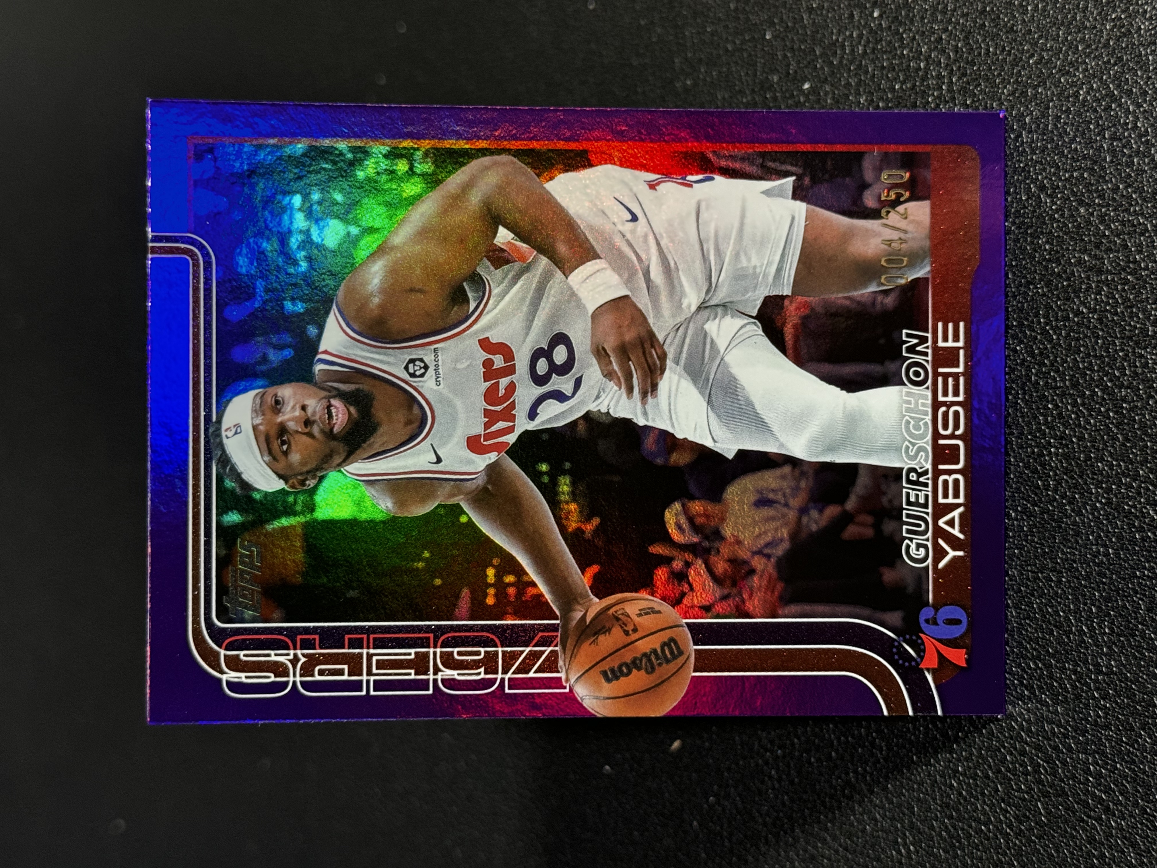 2025 Topps Chrome 篮球 元年 紫折 250编 76 人 盖尔雄・亚布塞莱 Guerschon Yabusele 潜力无限 LWLQ