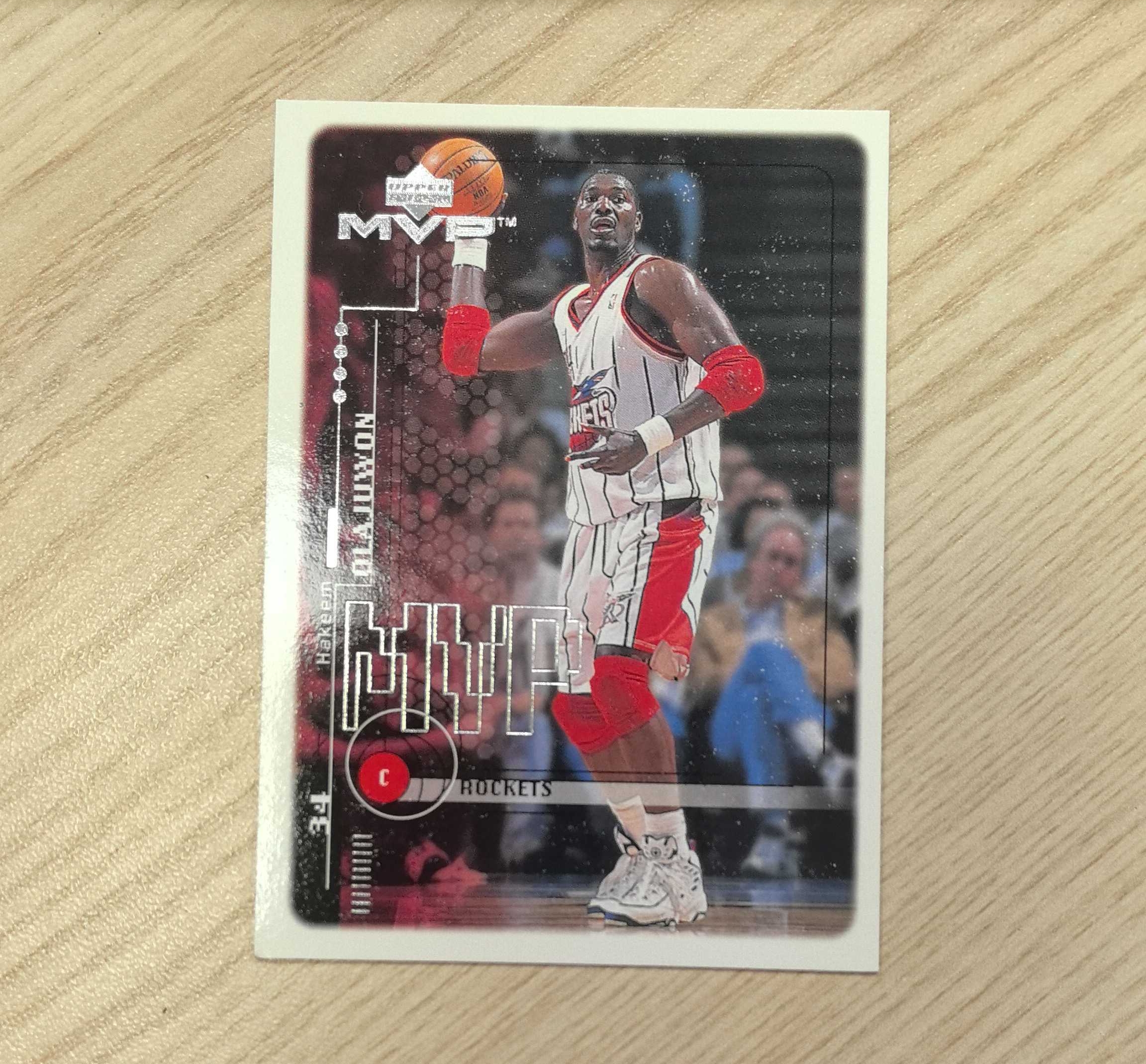1999-00 Upper Deck MVP Hakeem Olajuwon 奥拉朱旺 大梦 50大 75大 名人堂 84年状元 2届总冠军 12届全明星 MVP 6届最佳一阵 2届最佳防守 火箭猛龙