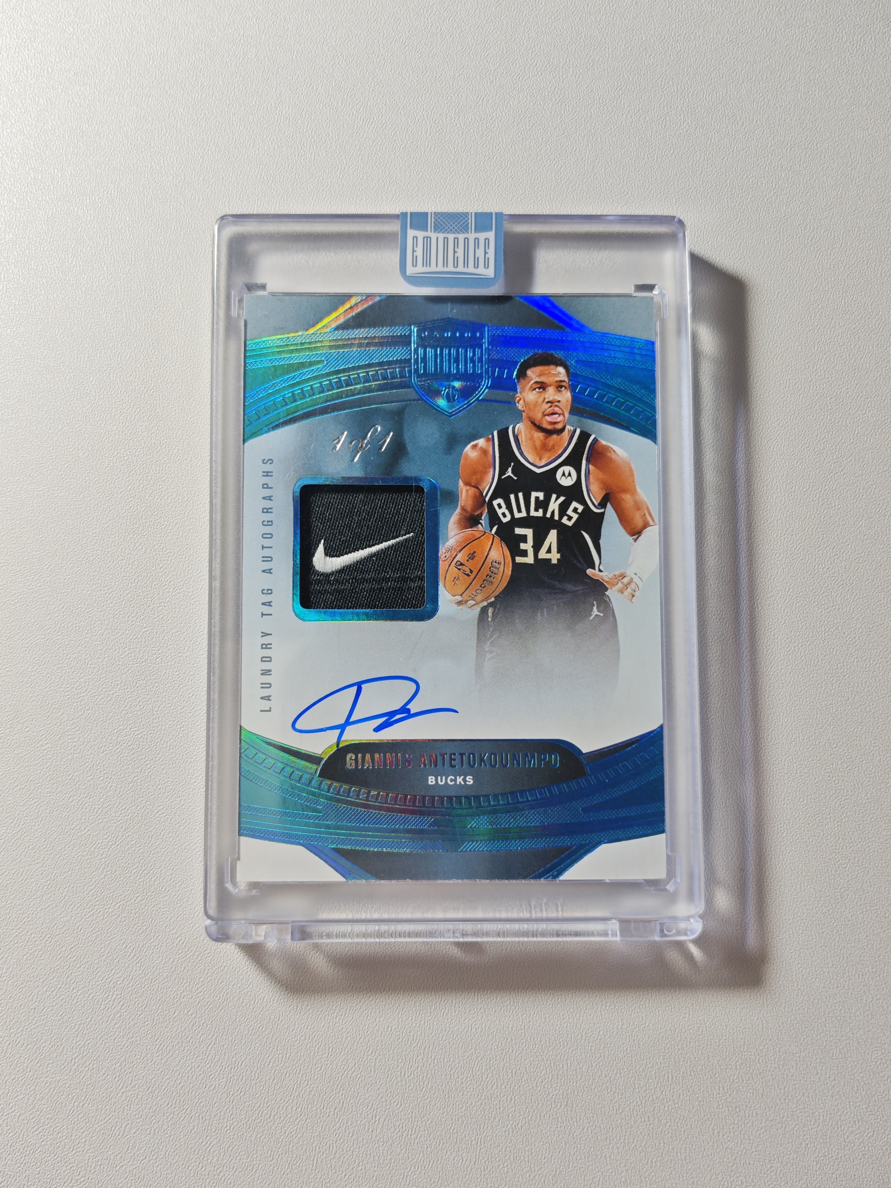 2024-25 Panini Eminence Giannis Antetokounmpo #ELT-GIA【咔嚓拍卖】雄鹿字母哥 安特托昆博 暴力切割湖水蓝签字1/1编1of1 大热凑套专收必备LL