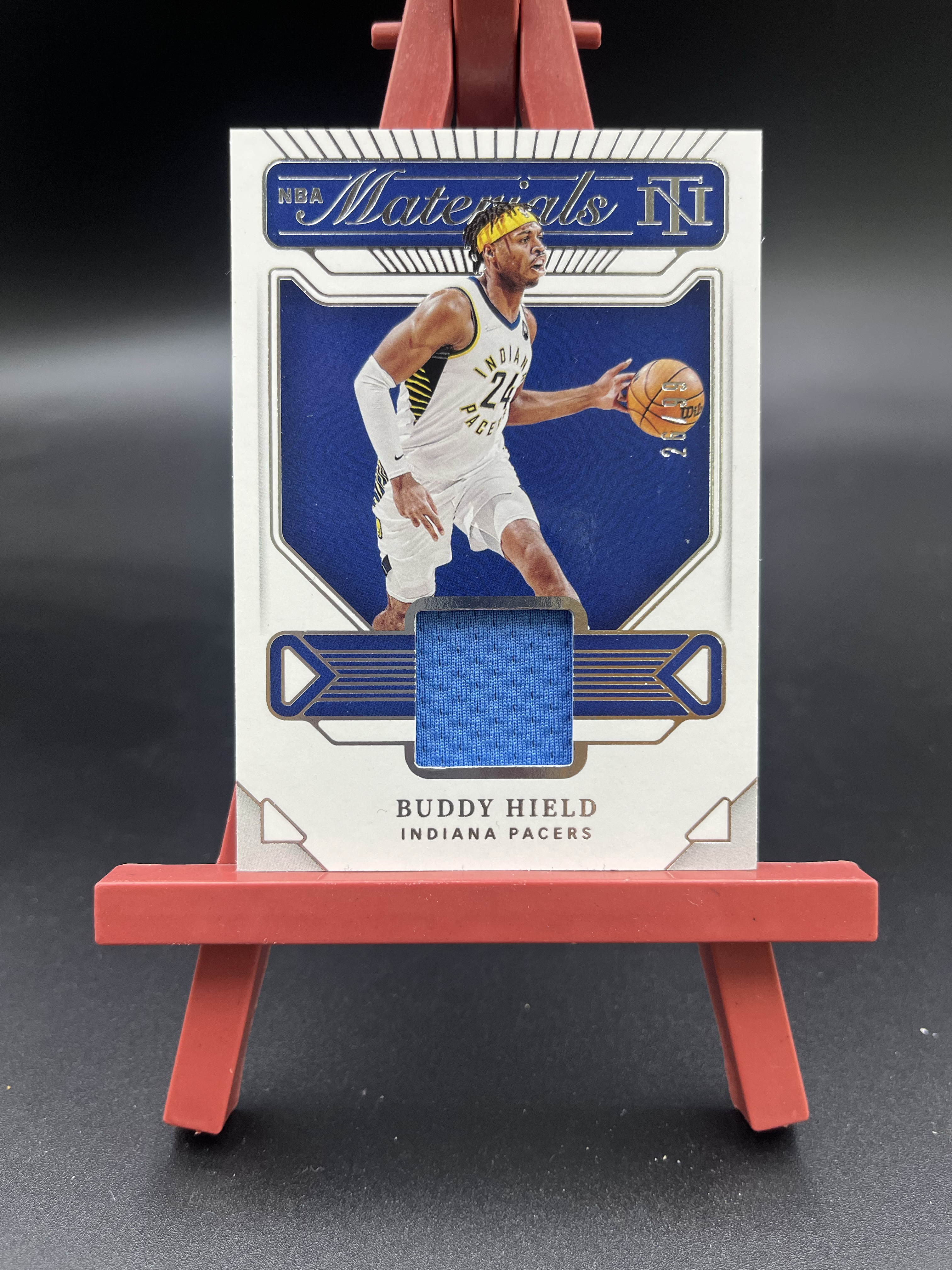 2021-22 Panini National Treasures Buddy Hield 国宝 巴迪 希尔德 步行者 26/99编 球衣物料切割 GU亲穿落场 卡品如图 【优质物料专场】01WZ