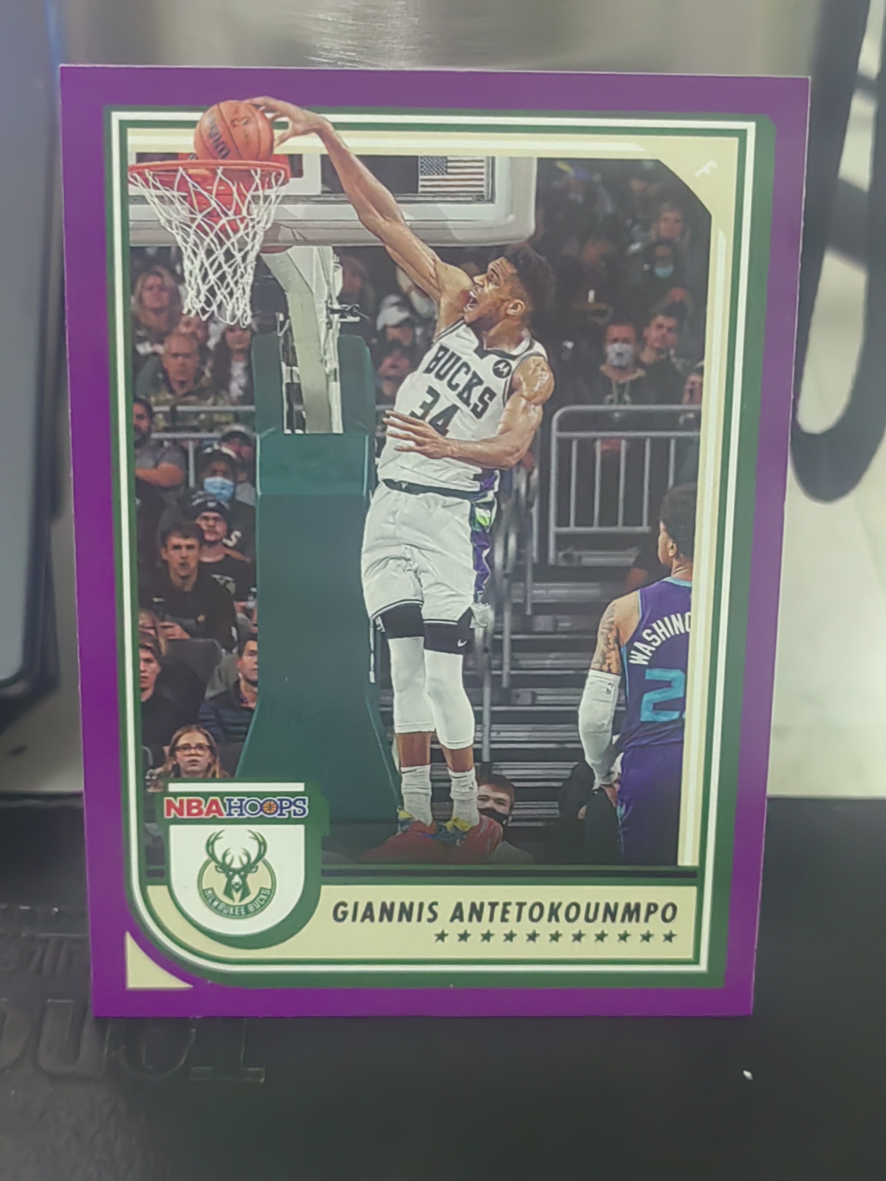 2022-23 Panini Hoops Giannis Antetokounmpo Hoops 紫平行 扬尼斯 阿德托昆博 字母哥 雄鹿 篮 白边白角 不保卡品 卡品如图