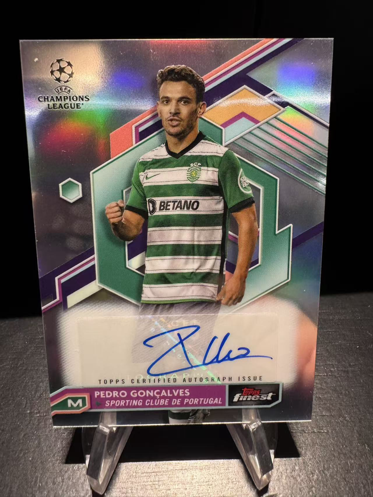 龖2023 Topps Finest Pedro Goncalves 欧冠欧战 佩德罗 贡萨尔维斯 葡萄牙体育 签字 签名 银折 折射 卡品如图 MJ002M