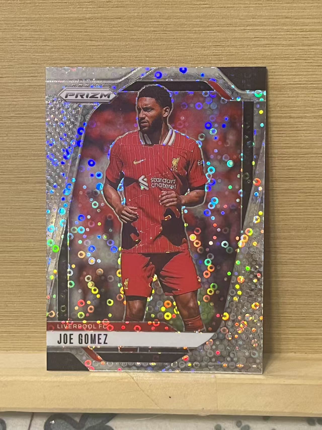 2024-25 Panini Prizm Joe Gomez 乔 戈麦斯 泡泡折 利物浦 英超 银折 pz 实卡精美 收藏必备 LZ3