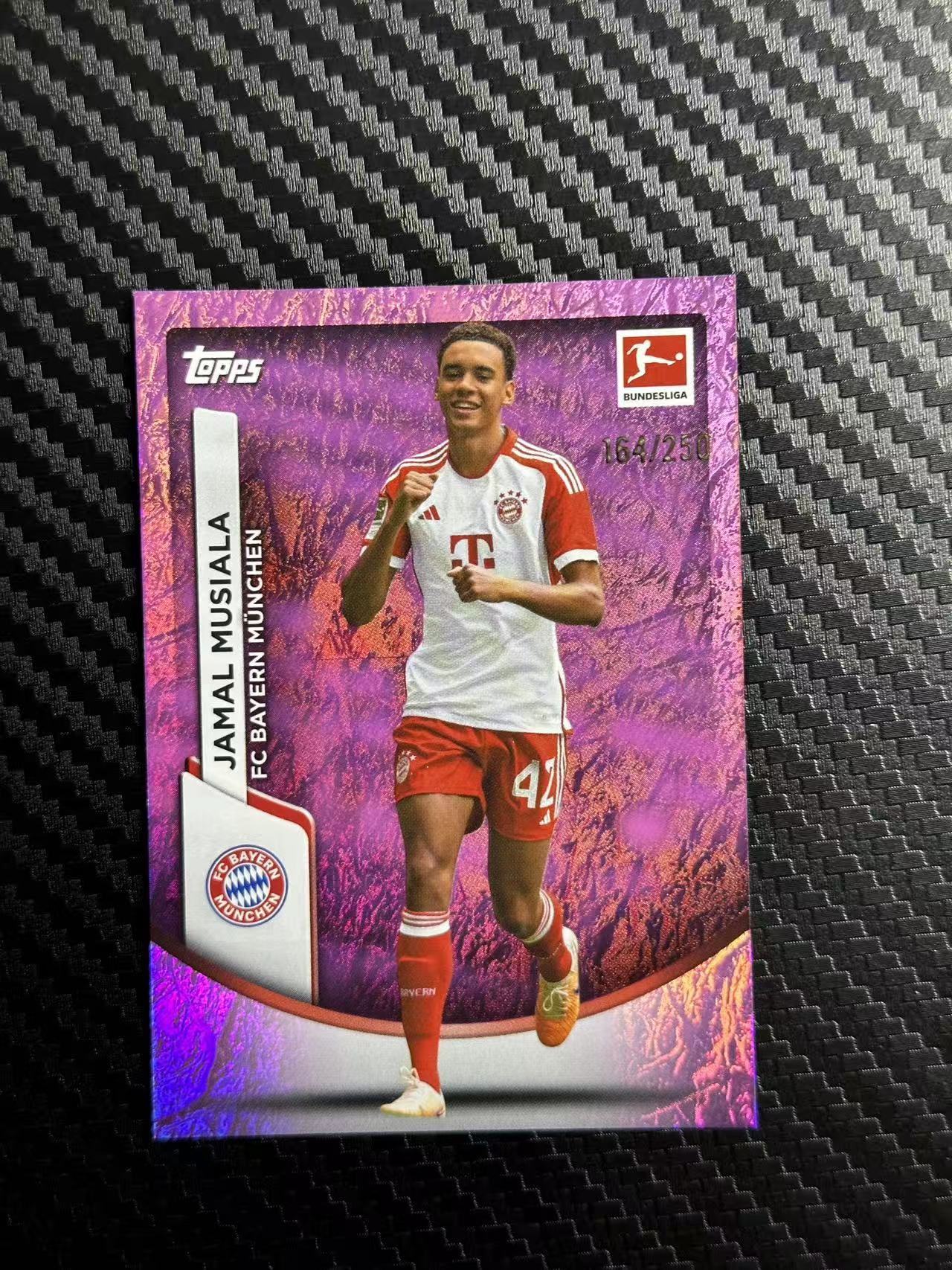 2024 Topps bundesliga Jamal Musiala 贾马尔 穆夏拉 小鹿 拜仁慕尼黑 德国 德甲 碧玉 164/250编 紫玉折 卡品如图 拍前看描述