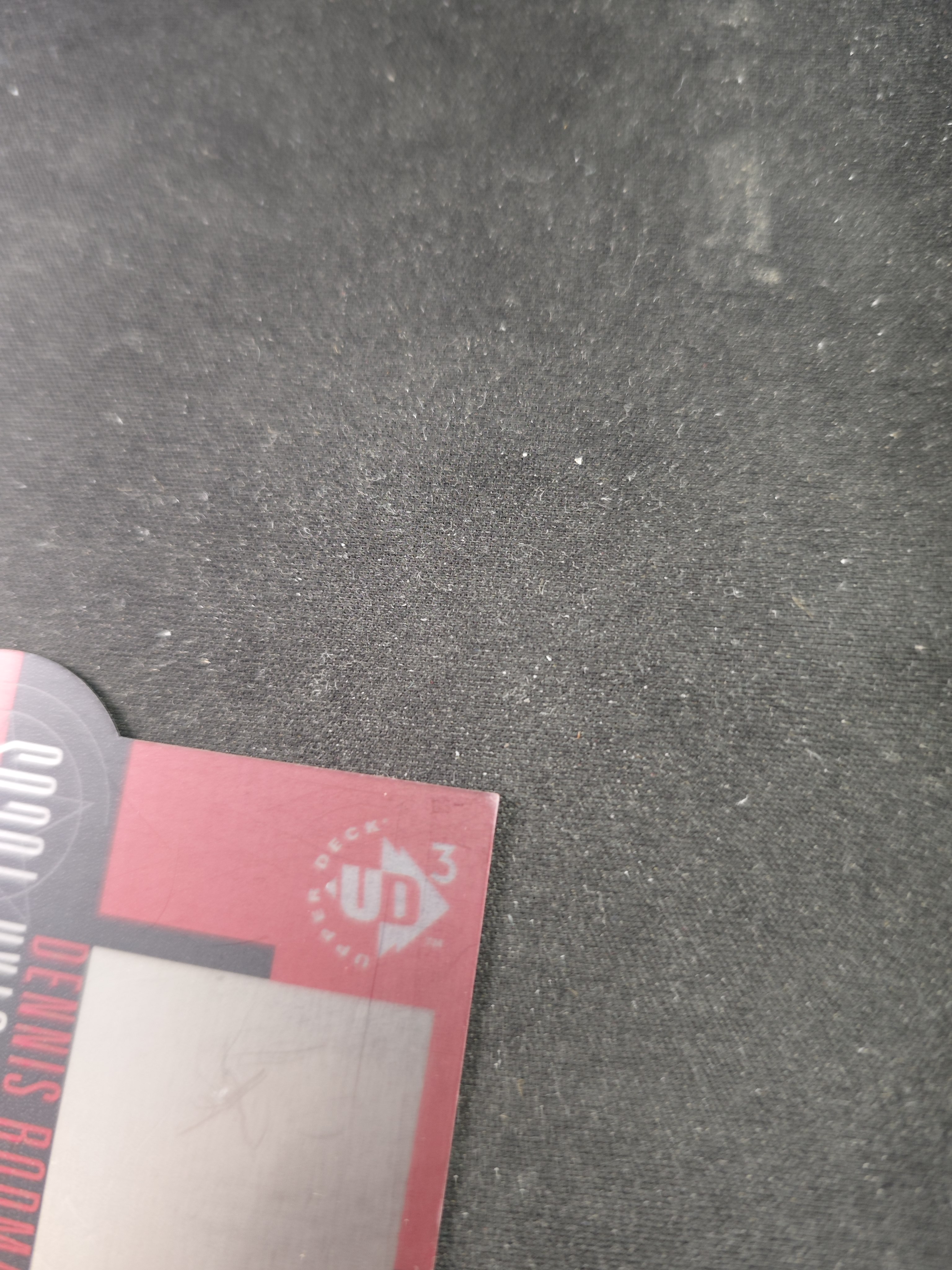 【蛤蟆特卖】丹尼斯 罗德曼 大虫 UPPER DECK UD3 胶片材质 经典反光设计 超级漂亮 绝版好卡 稀有老特 选图超帅 边角轻微起皮 卡面划痕 卡品如图 专收必备!