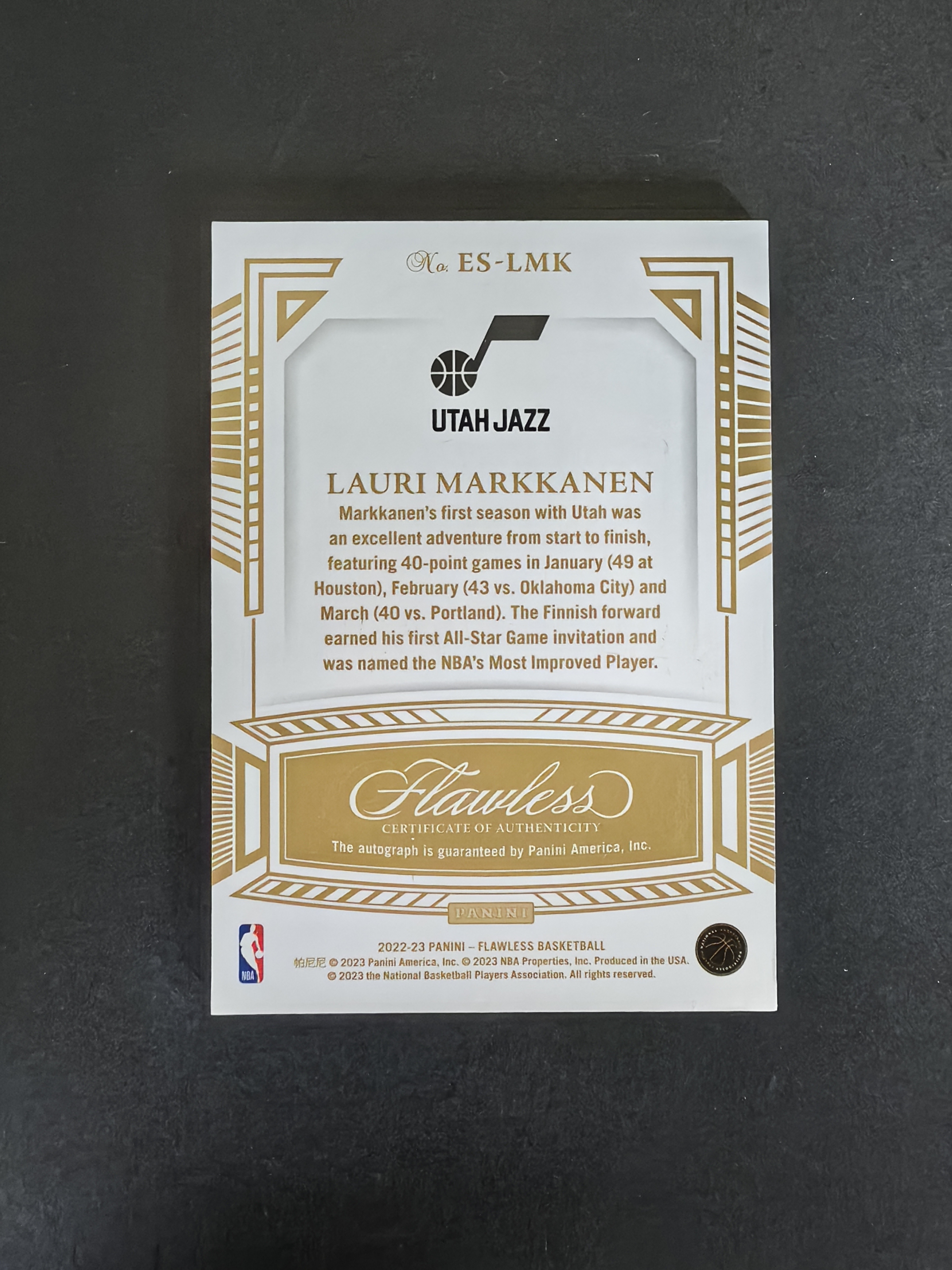 2022-23 Panini Flawless Lauri Markkanen #ES-LMK 手提 爵士 银平行 劳里 马尔卡宁 签字 16/25编 卡品如图