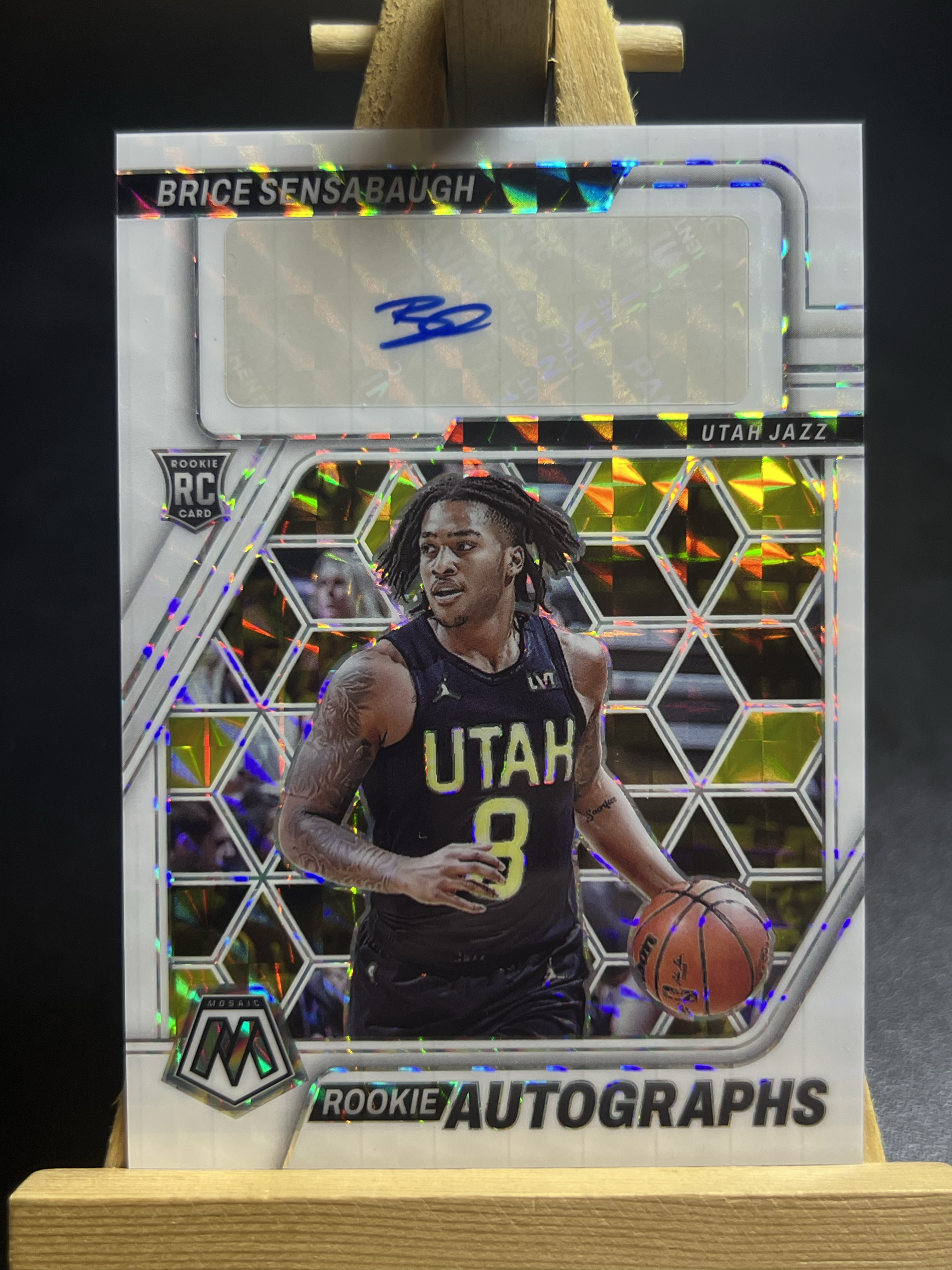 2023-24 Panini Mosaic 马赛克 Brice Sensabaugh 森萨博 爵士 新秀RC 25编 白折 签字 李哥 叉叉拍卖